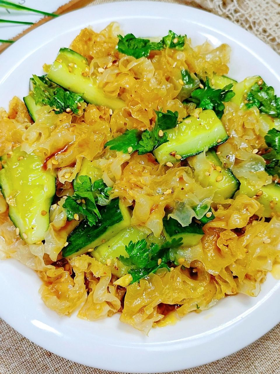 低脂低卡凉拌银耳黄瓜,开胃又解腻6015 91十分钟快手菜凉拌银耳