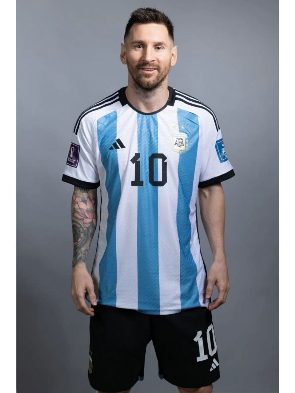 卡塔尔世界杯梅西官方定妆照