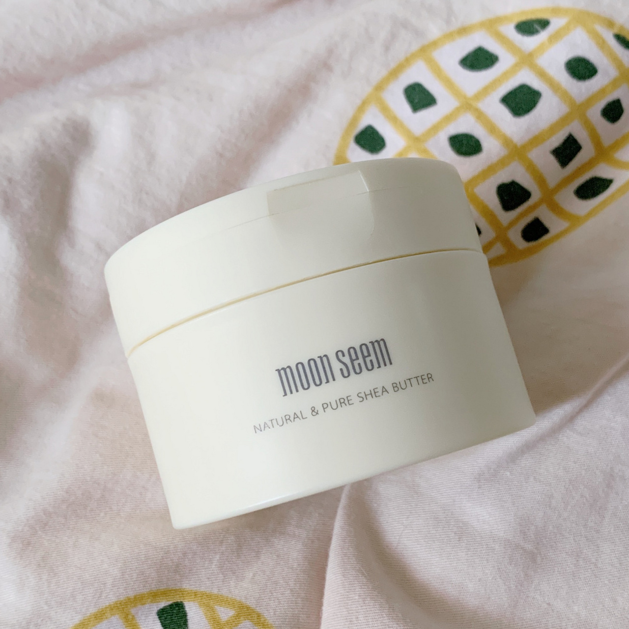 好物推荐9799极地之悦乳木果脂固体油润唇膏 [赞同][赞同][赞同]