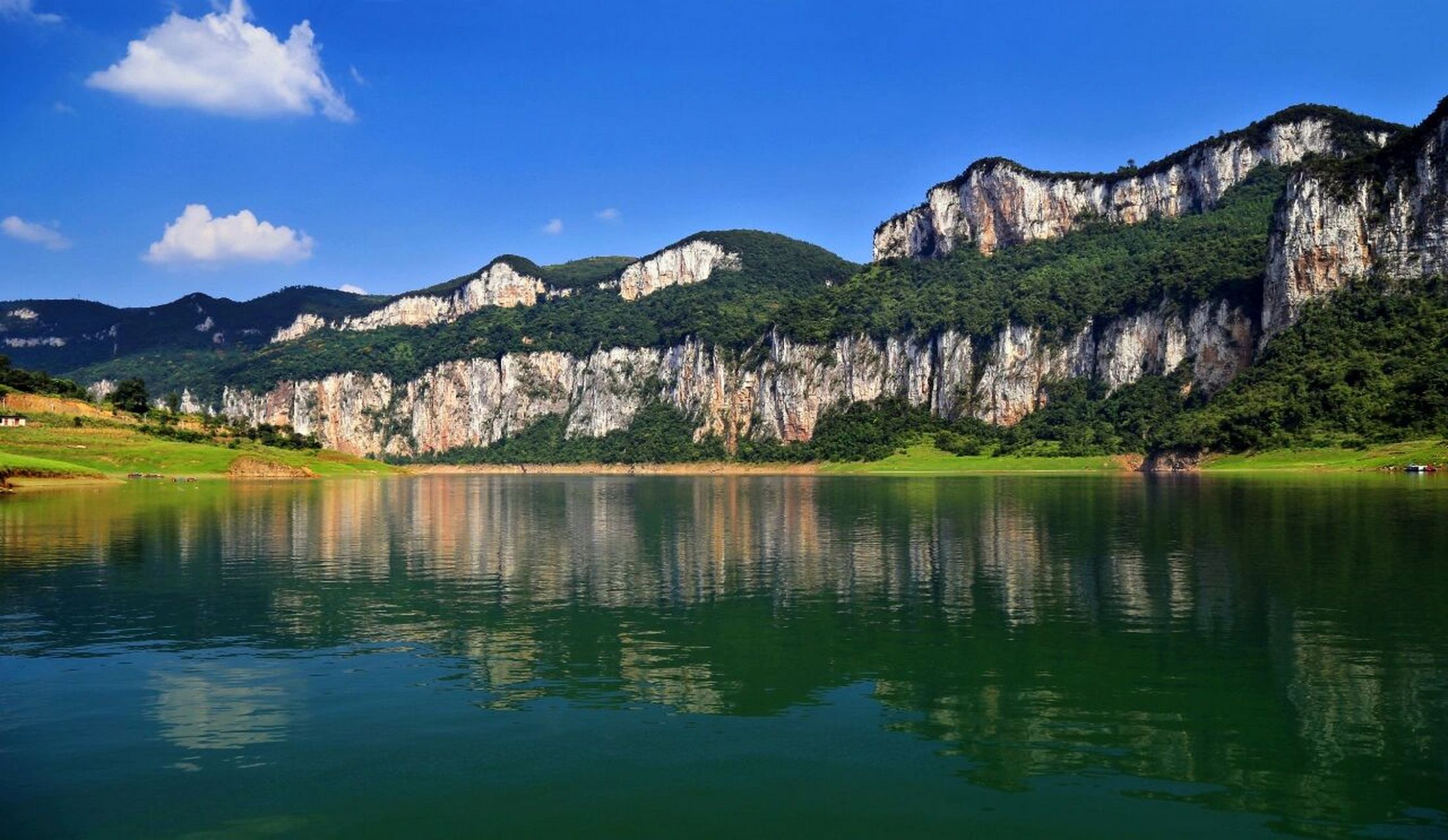 贵州旅游攻略64(修文篇五)——六广河大峡 景点:六广河大峡谷 位置:六