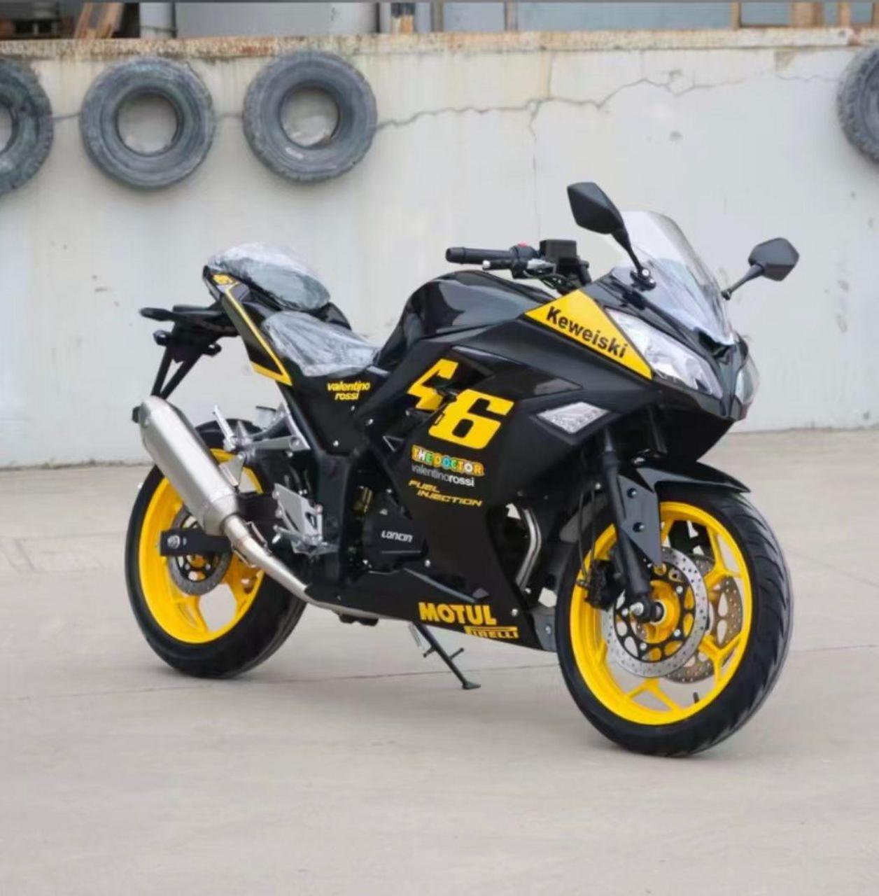 机车入门级首选小忍者大力神品牌 ,大力神小忍者200 cc排量,全新车