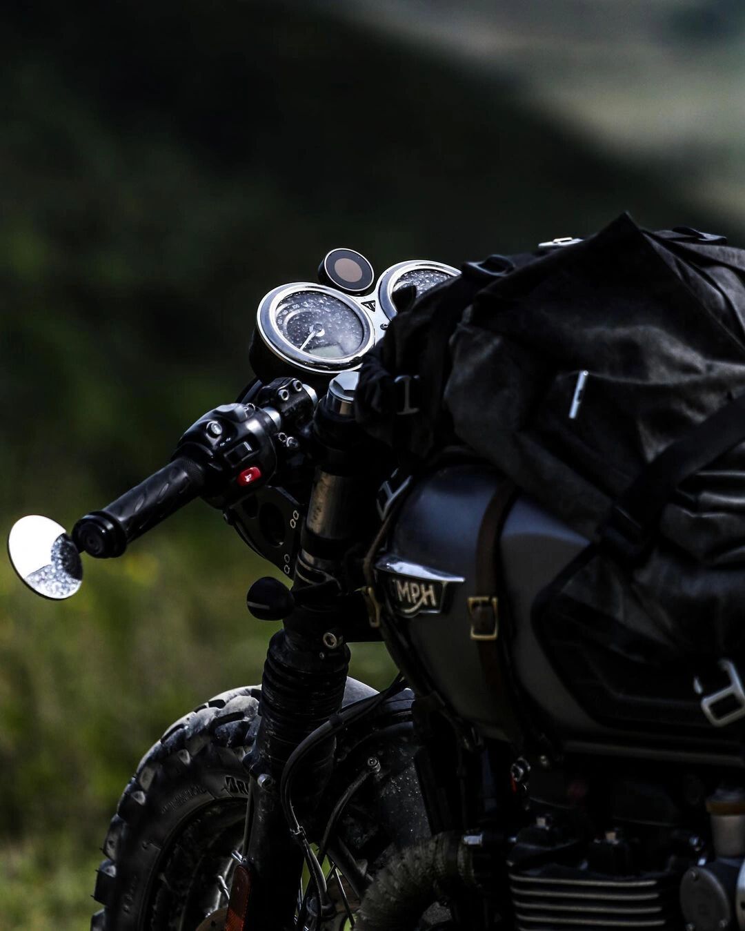 triumph英伦凯旋-t120经典改装案例