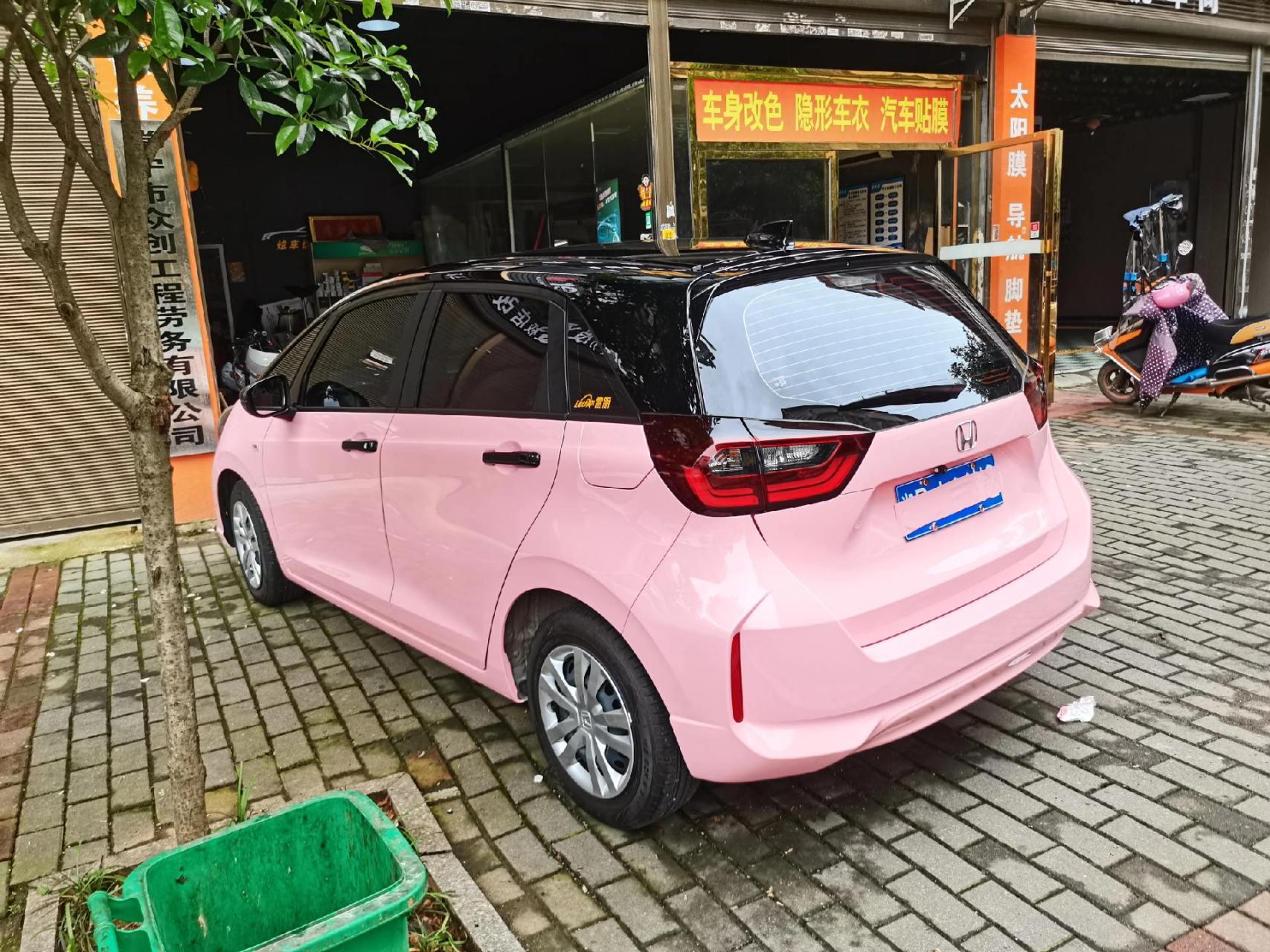 本田飞度车身改色水晶胭脂粉