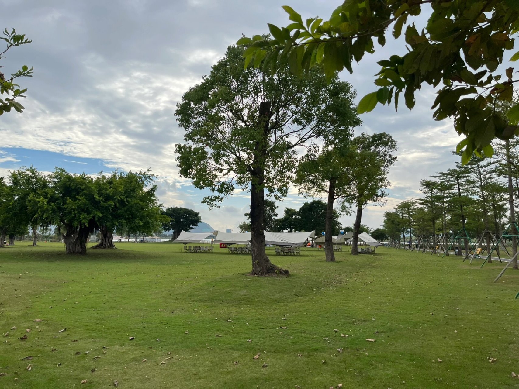 珠海溜达好去处1⃣️-金湾金湖公园 很新的公园⛲️公园不大