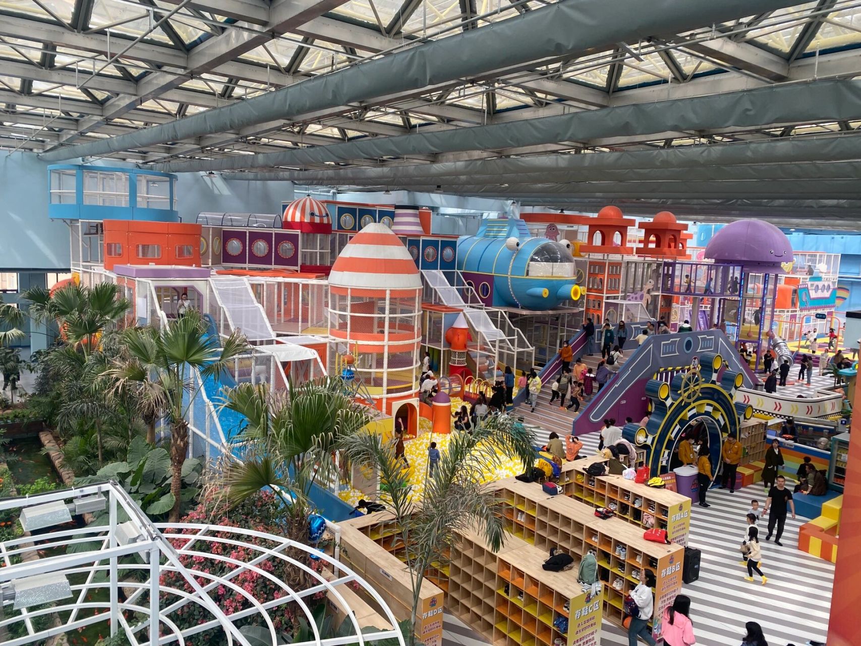 带娃去海蓝星梦幻城啦 附上攻略98 做为一位旅游人  在我家 每周末