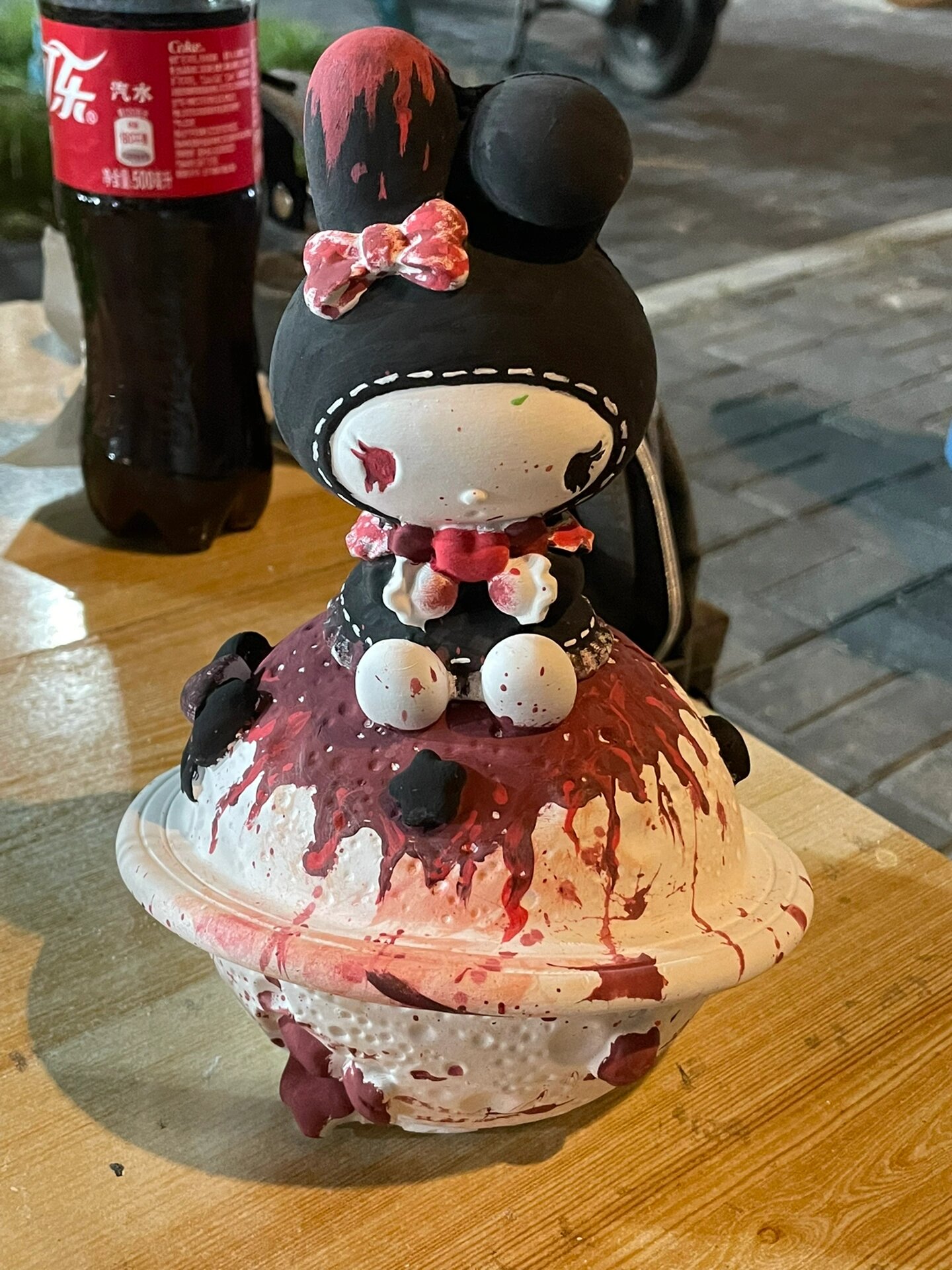 黑暗系美乐蒂星球石膏娃娃