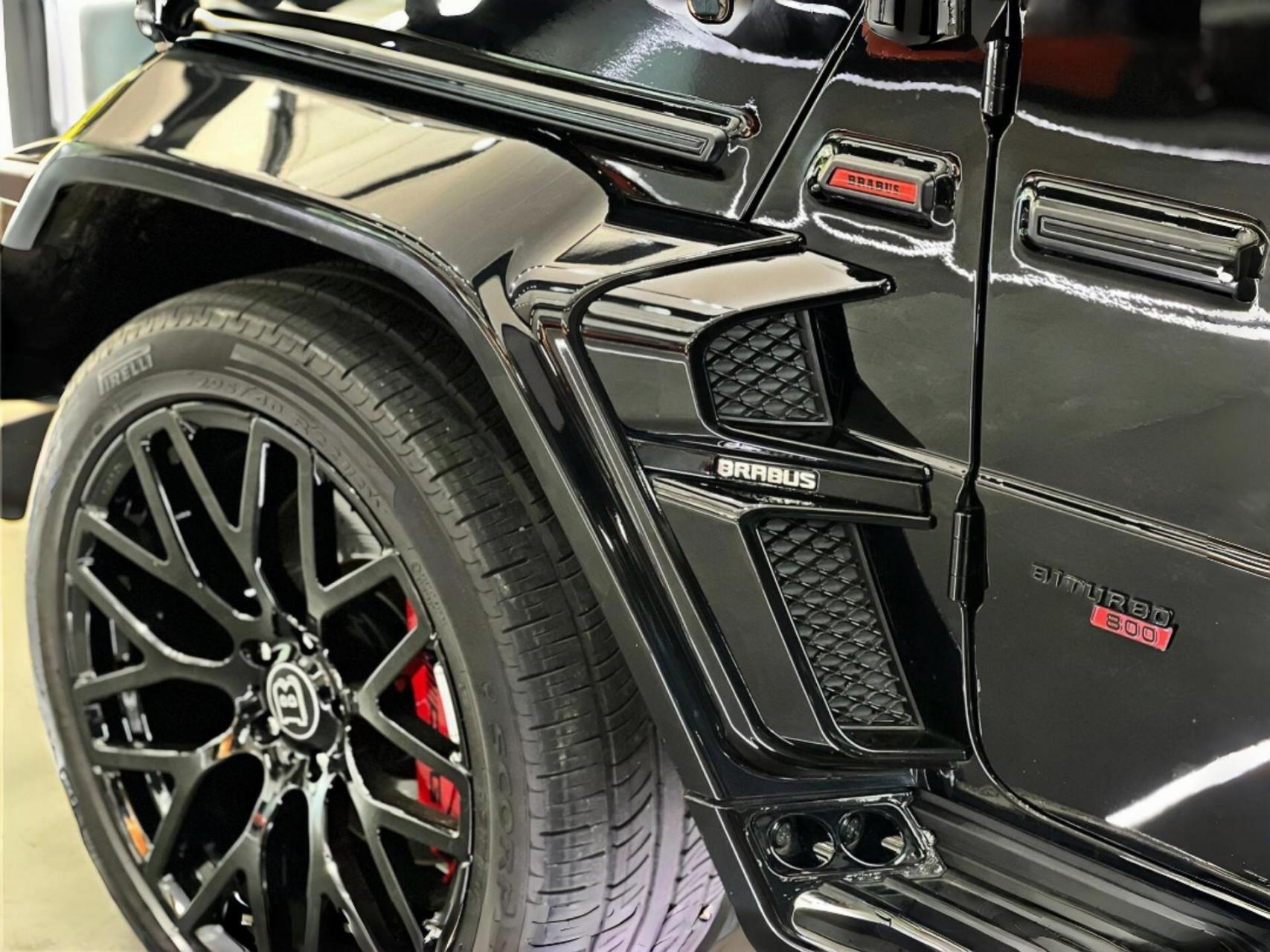 奔驰amg g63,这黑武士你受得了?