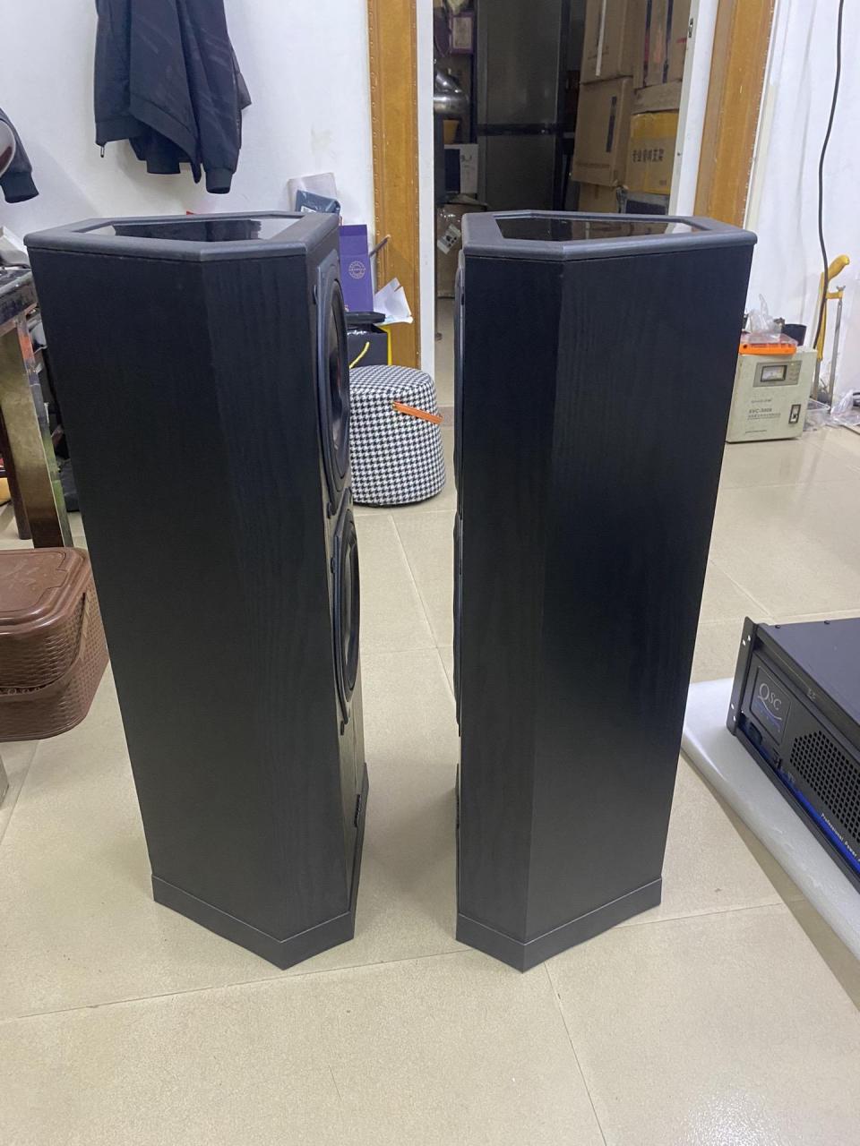 英国天朗611同轴音箱,8寸同轴喇叭 8寸低音喇叭;成色极新,一切原装没