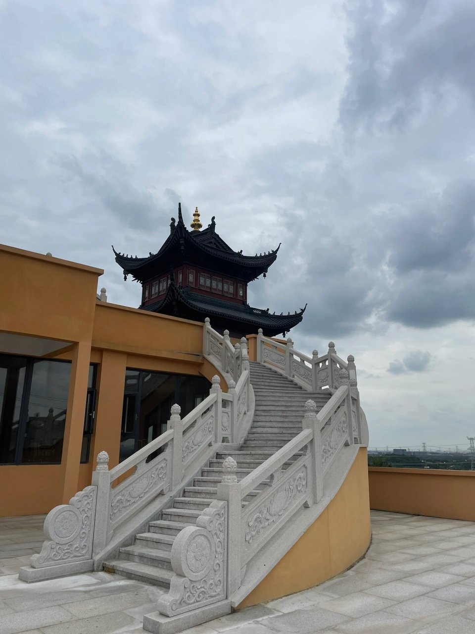 走遍寺庙之—无锡斗山禅寺【1】 斗山禅寺坐落于无锡锡山区山清水秀的