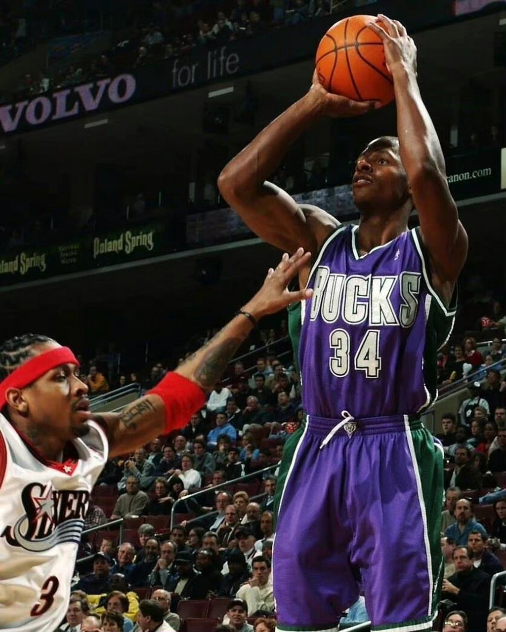 nba系列球星:雷61阿伦 #雷阿伦# #雷阿伦壁纸# #nba# #篮球# #射手
