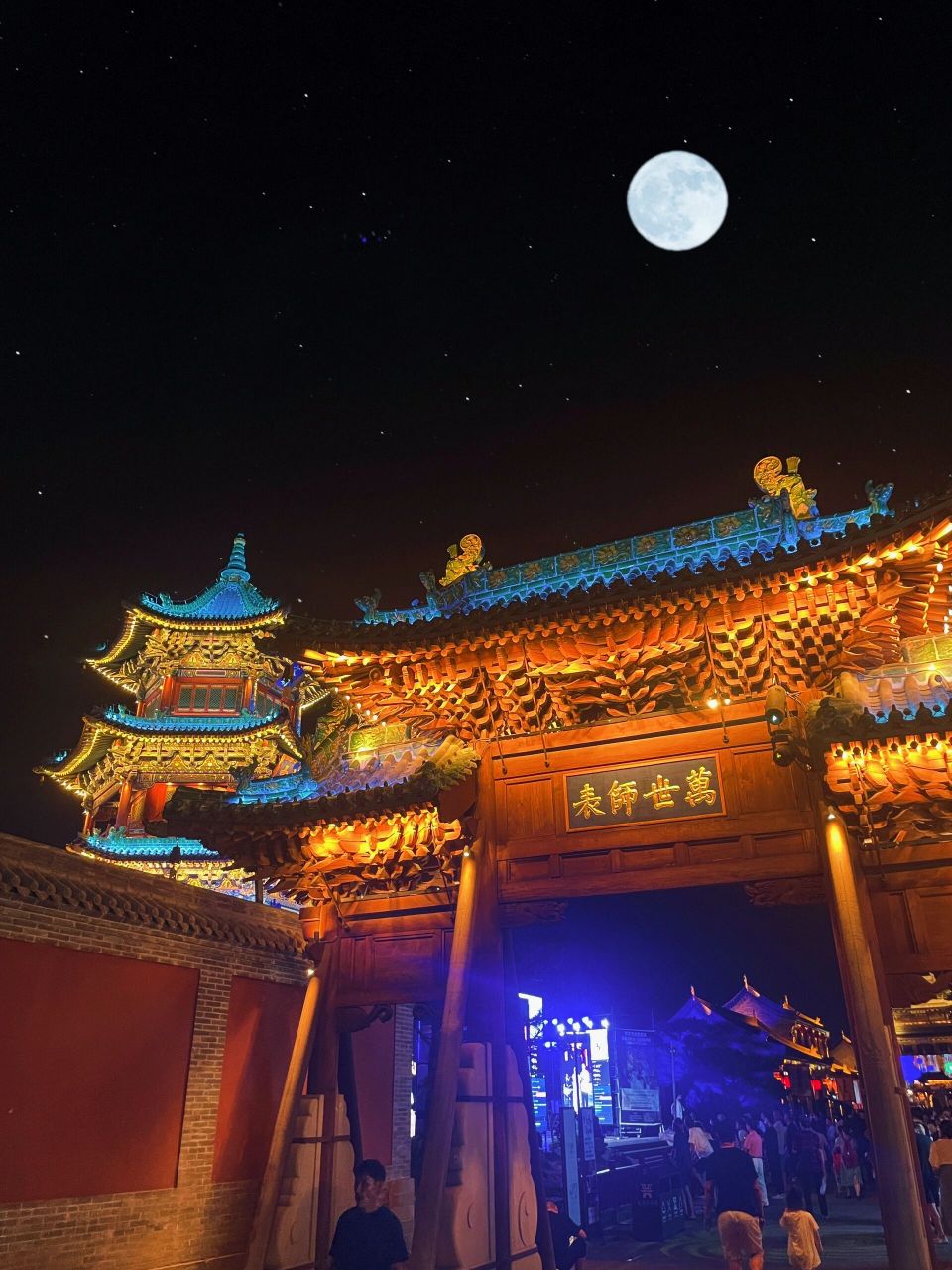 太原古县城夜景图片