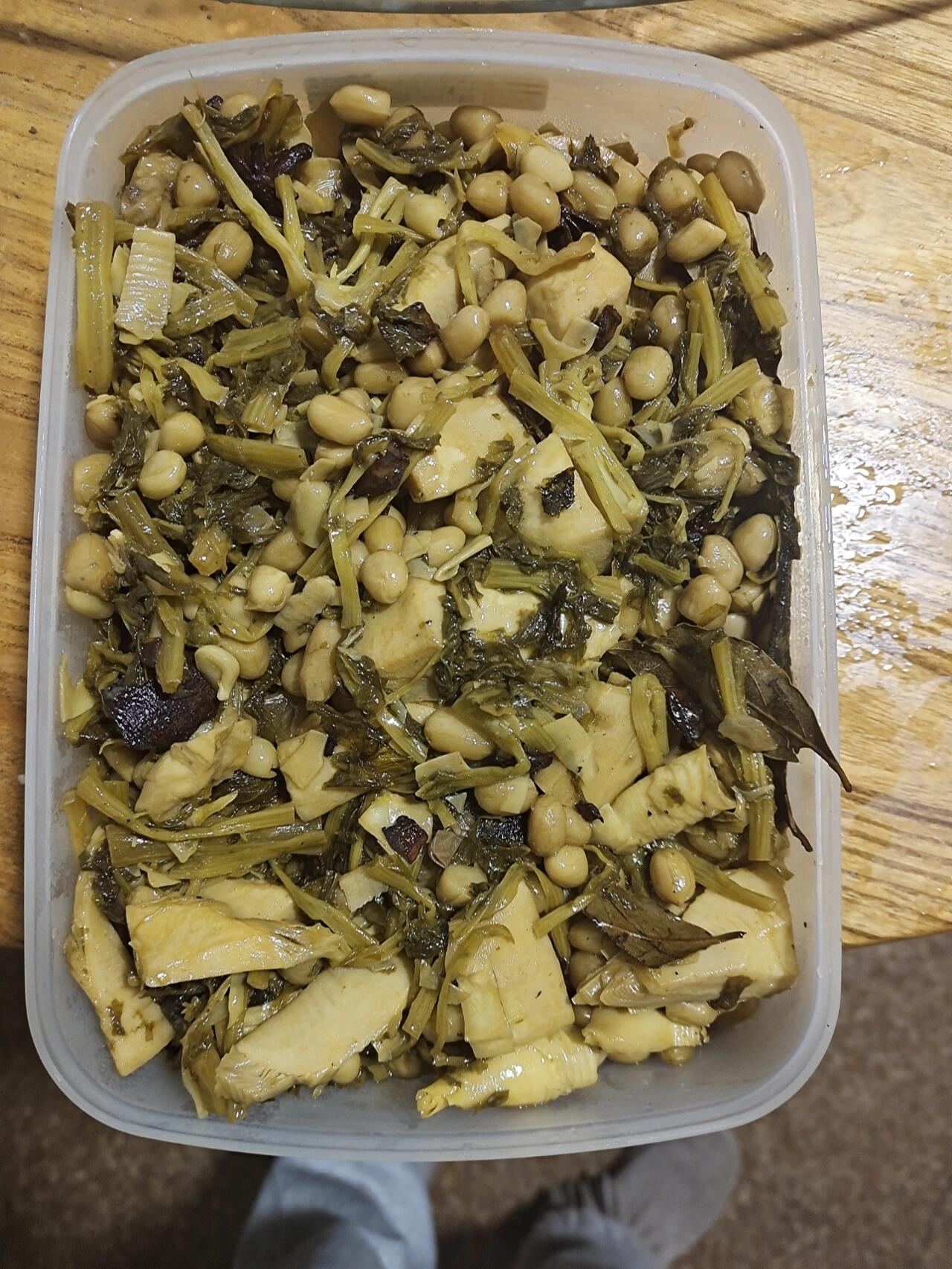 宁波的咸菜烤冬笋