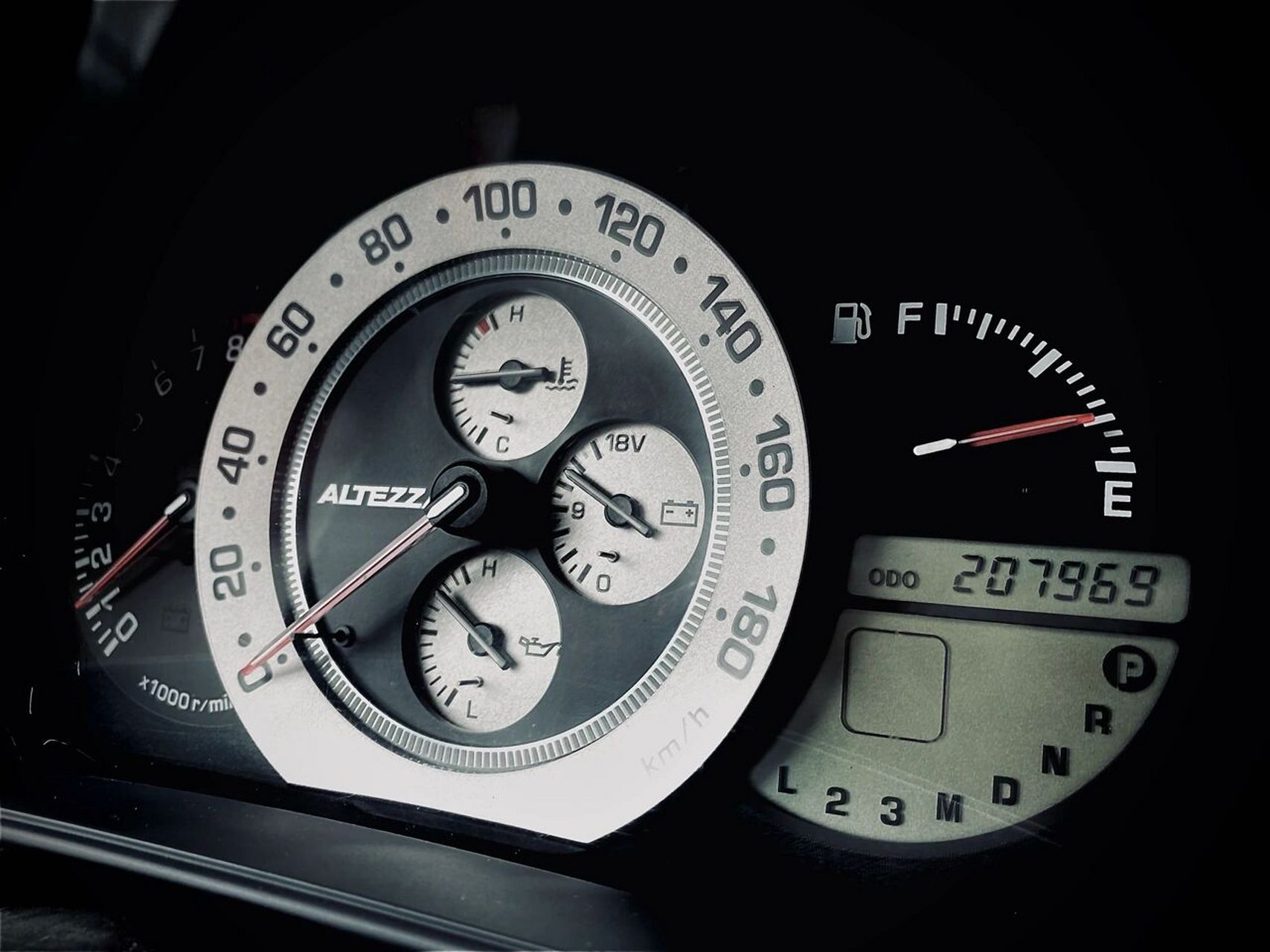 180表底才够jdm altezza #jdm# #改装车# #咬地鲨# #手机摄影