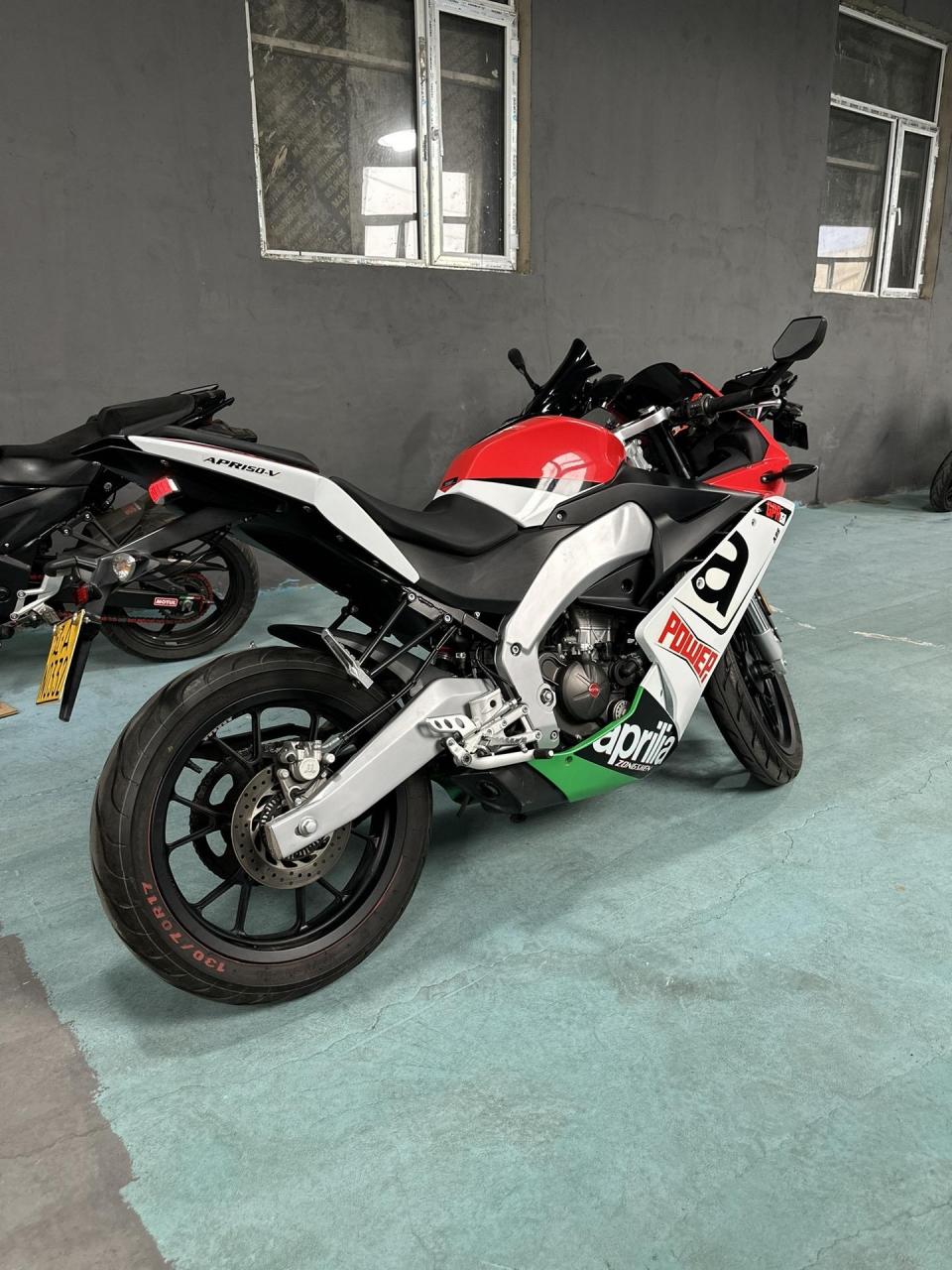 新到2020年阿普利亚gpr150高配abs 地表最强150  前后原车胎 7600公里