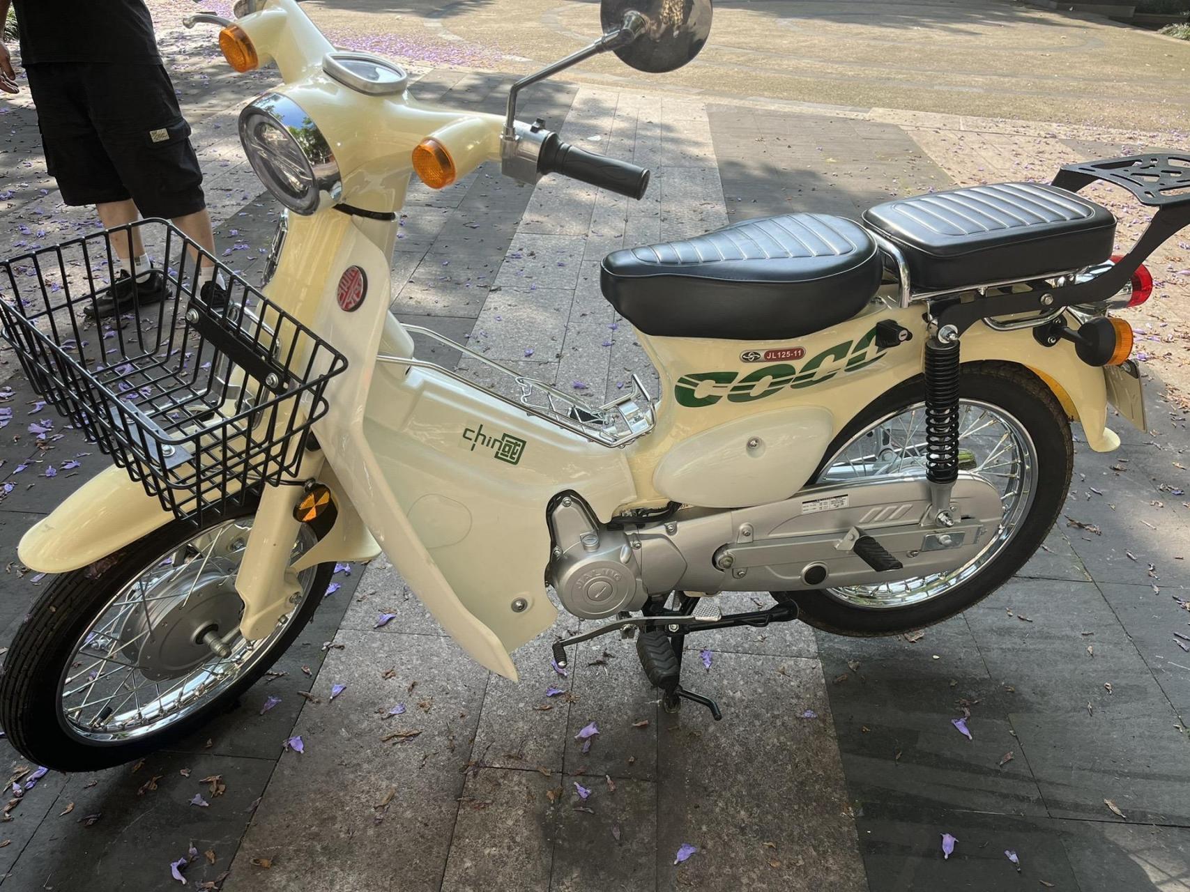 嘉陵coco plus 125 国潮版