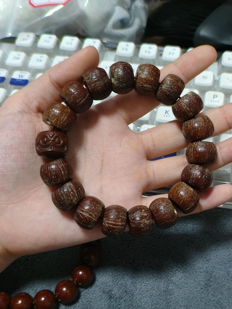 8紫金鼠大原皮(前鼠后猫) 图6:1.6紫金鼠饭碗(上宽下窄) 图7