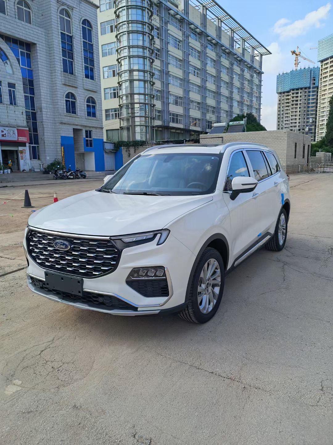 最便宜合资7座大suv!2.0t自动挡 座椅有223 232!白色 黑色