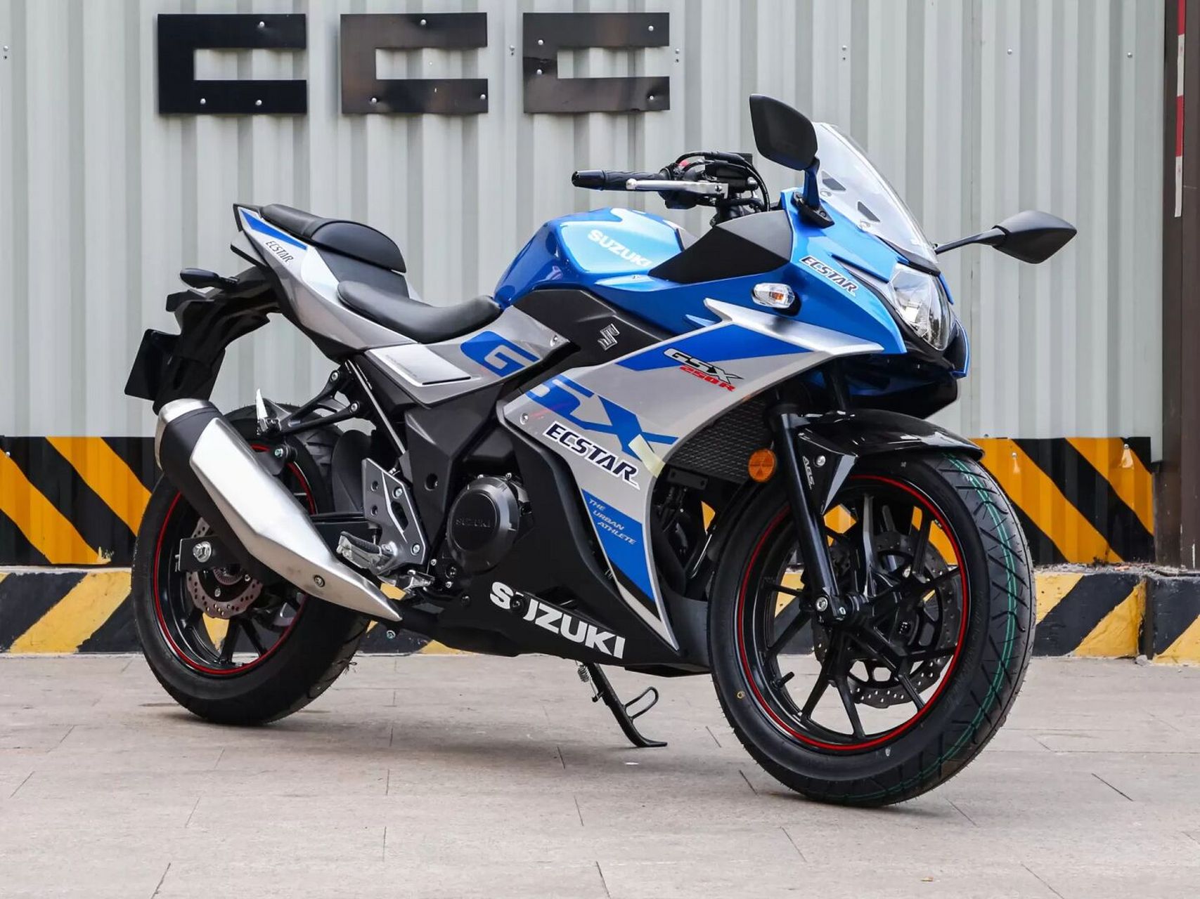 摩托车分享# #铃木gsx250# #想记录下此刻# #这个模板有点东西