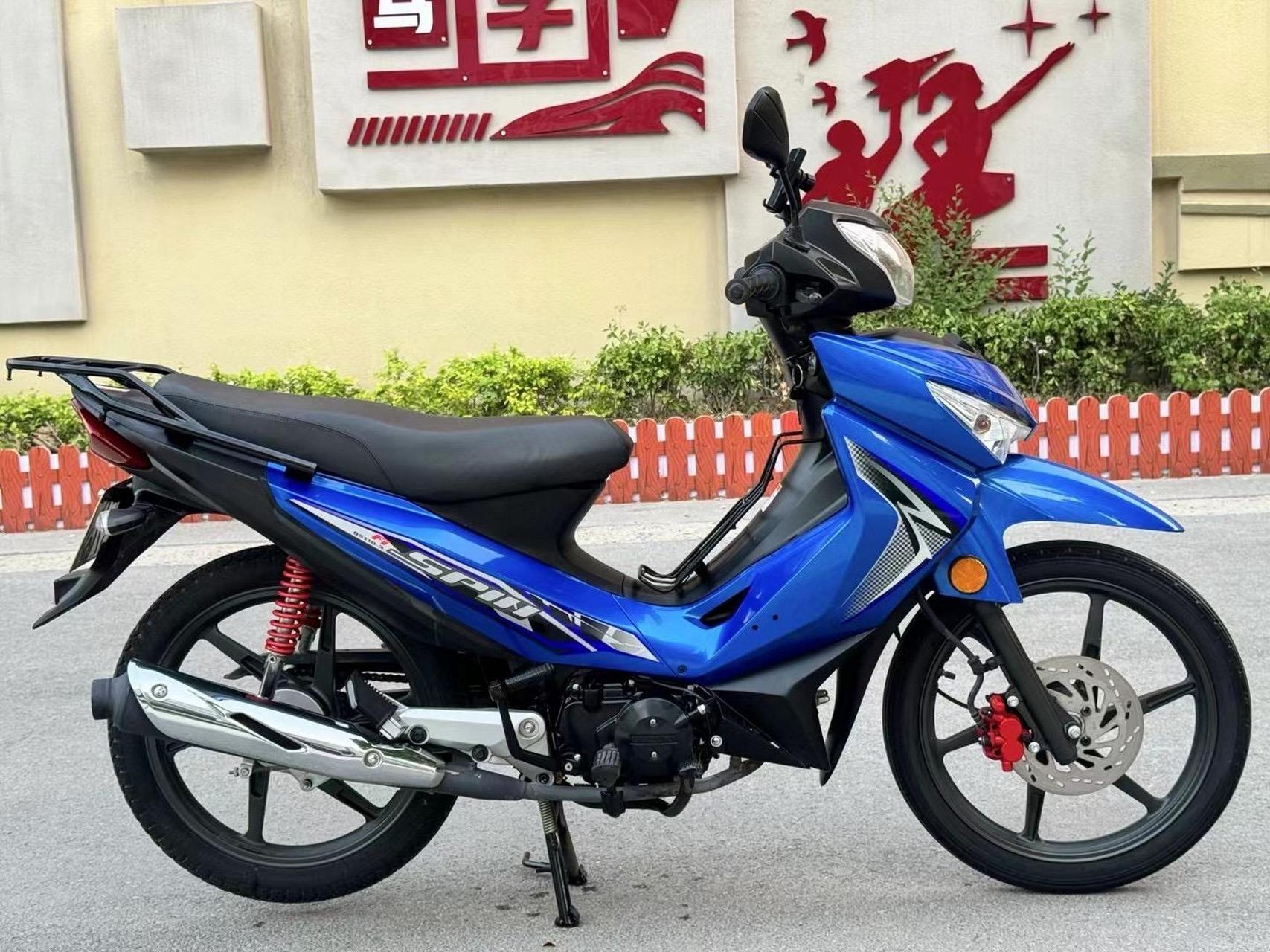 最新到货22年铃木胜歌110,济南一手户,保险一整年,必须过户,实表9000