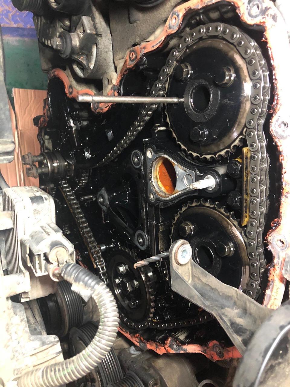 福特全顺.全顺v348发动机最好15万公里左右更换正时链条
