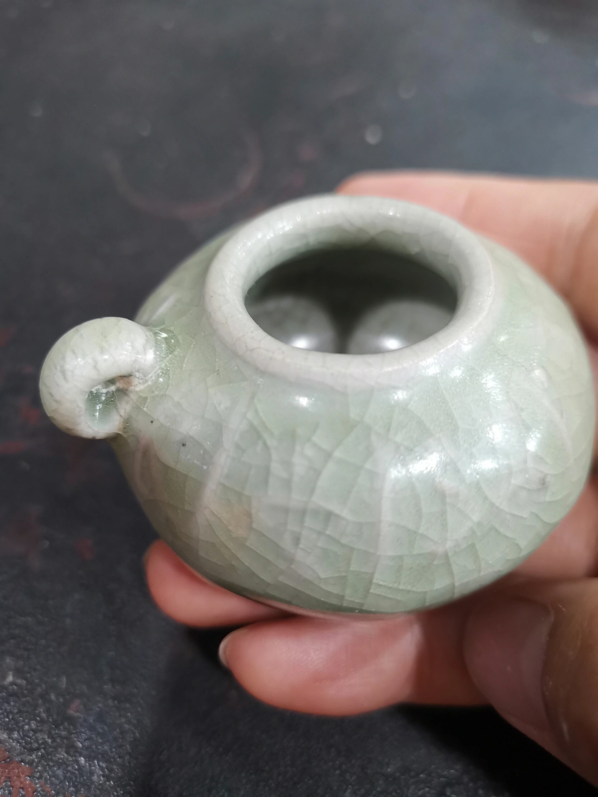 元代龙泉窑鸟食罐 元代龙泉窑鸟食罐 全品