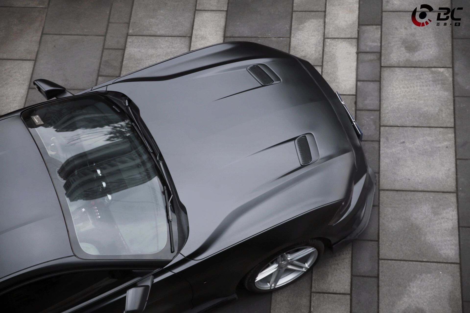 野马 蝰蛇 黑武士 陶瓷黑  一个字酷 真的不知道说什么了 直接上图吧