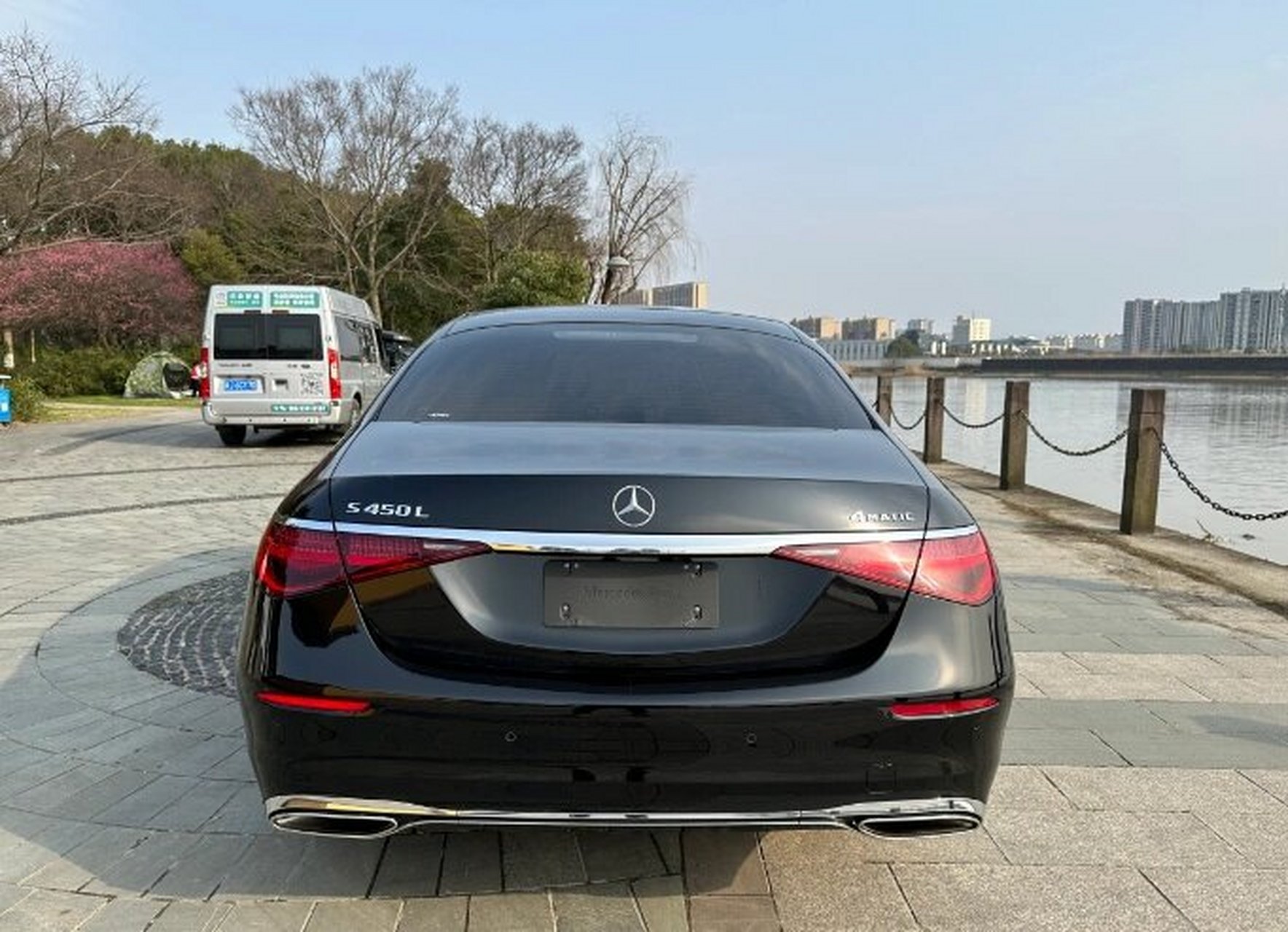 奔驰s450l 售价:98.