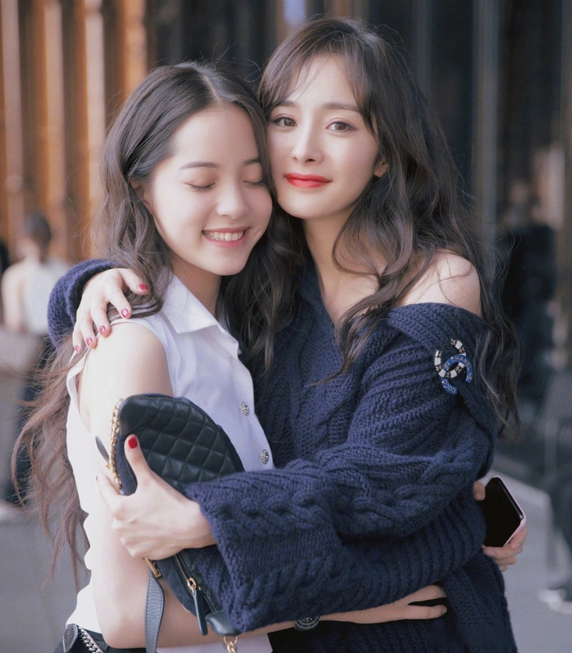杨幂娱乐圈人脉好广# 杨幂和好多艺人合照过啊,跟杨幂合作过的演员都