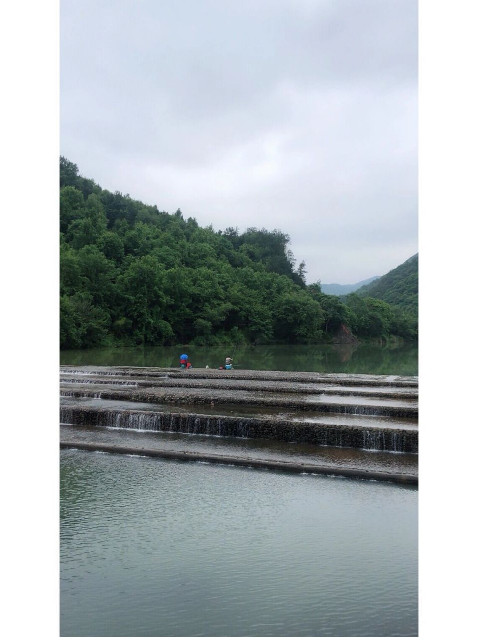 519新昌枫家潭—钦寸水库—罗坑山森林公园 钦寸水库下游的枫家潭边