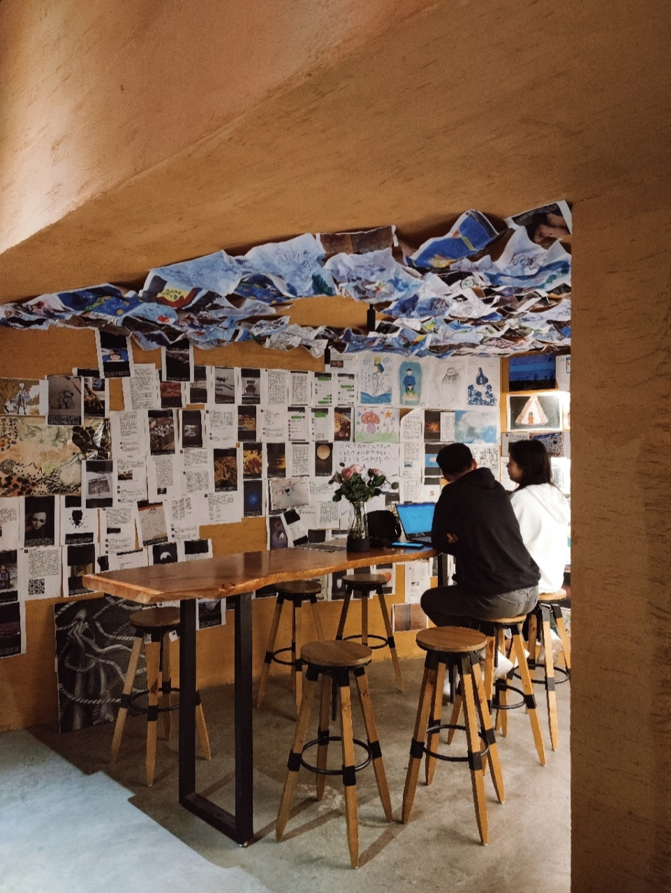 97餐品秒杀西餐馆的咖啡馆75福州探店 今天是爱探店的阿九 这家真