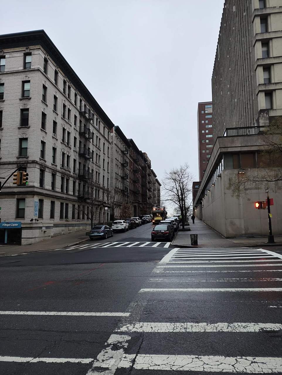 暴走纽约曼哈顿上城哈莱姆区 非常大的居民区 节日中的曼哈顿