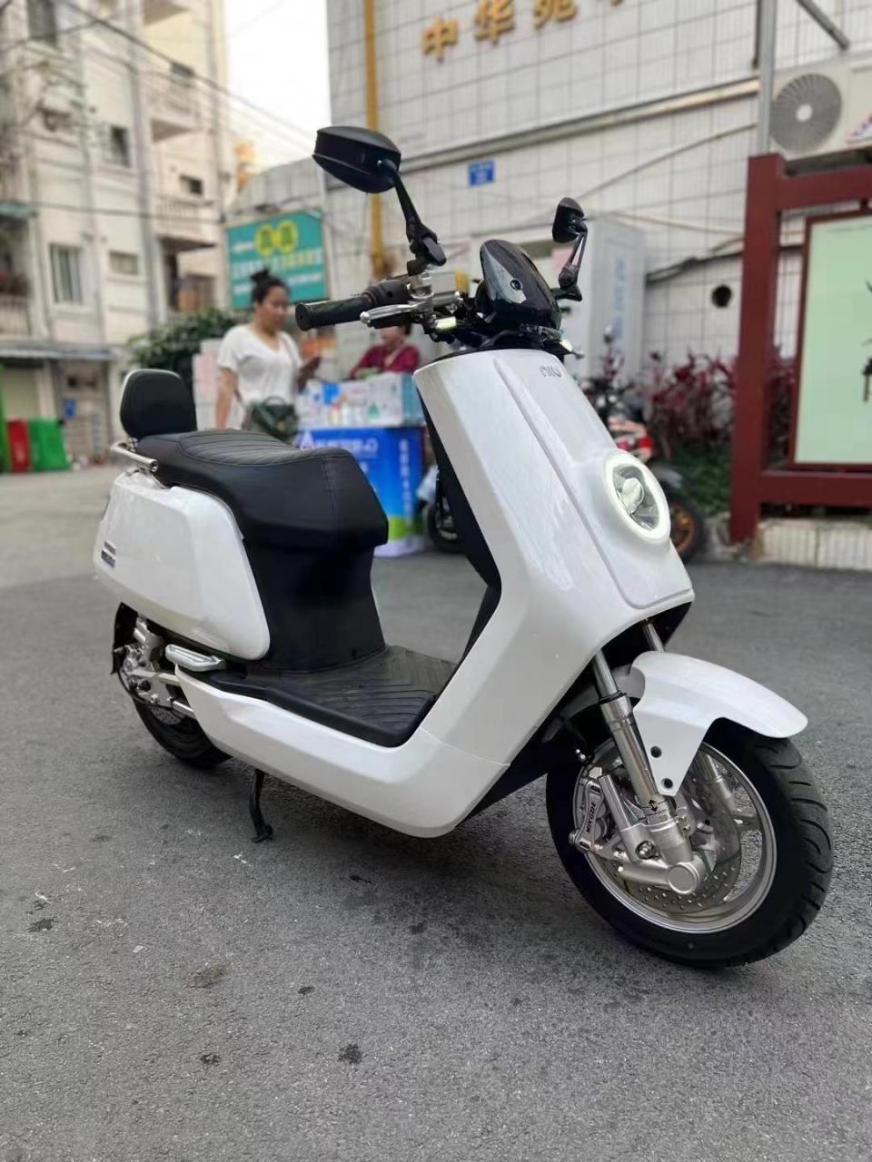 18年小牛n1s 动力版双过户  一万多块 粤凯6050锂电 485远驱72240控