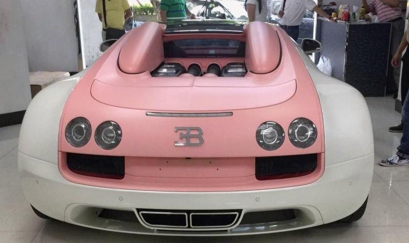 中国首位美女车主定制的布加迪 grand sport vitesse cristal 水晶版