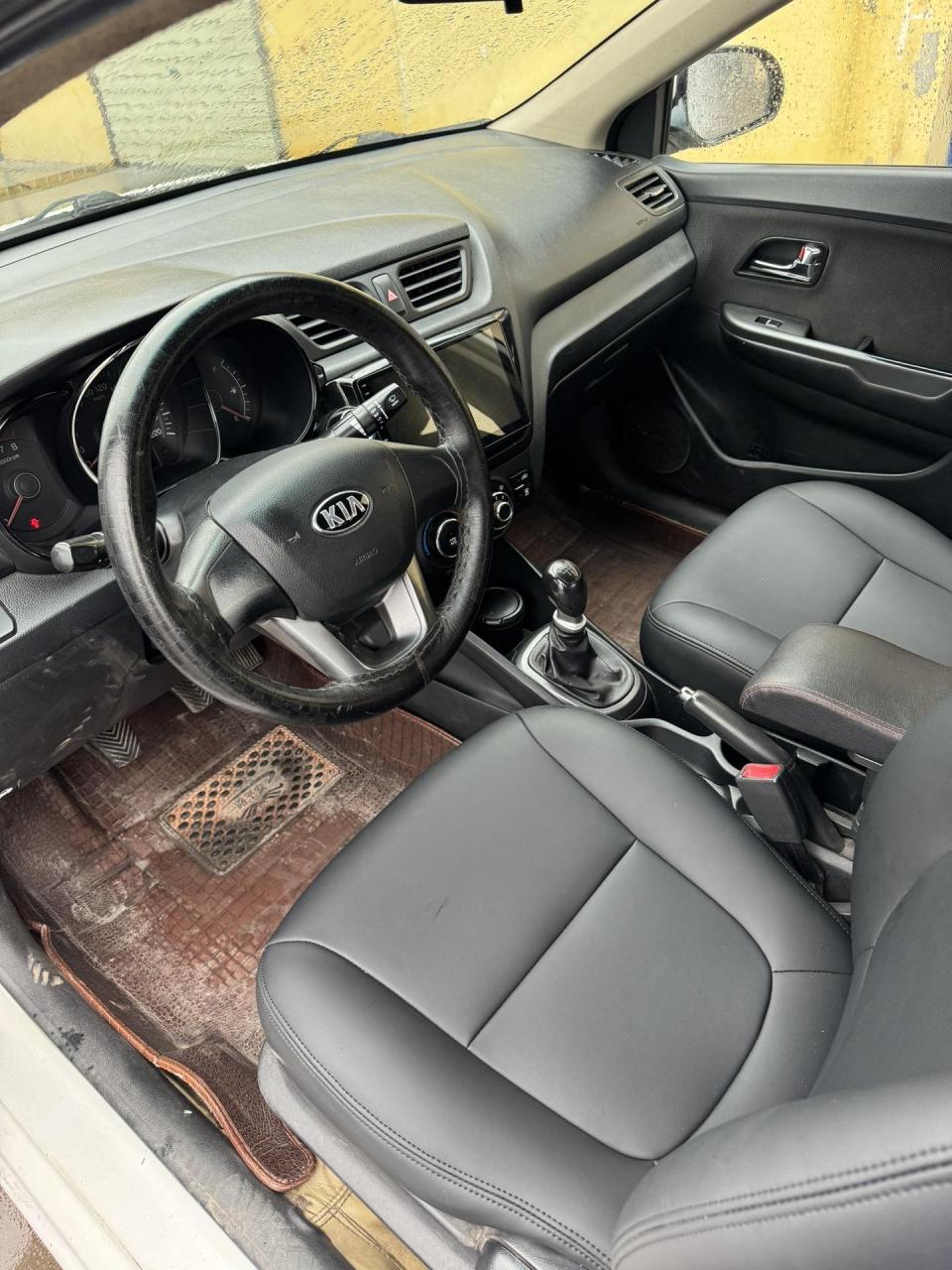 分享起亚k2手动挡