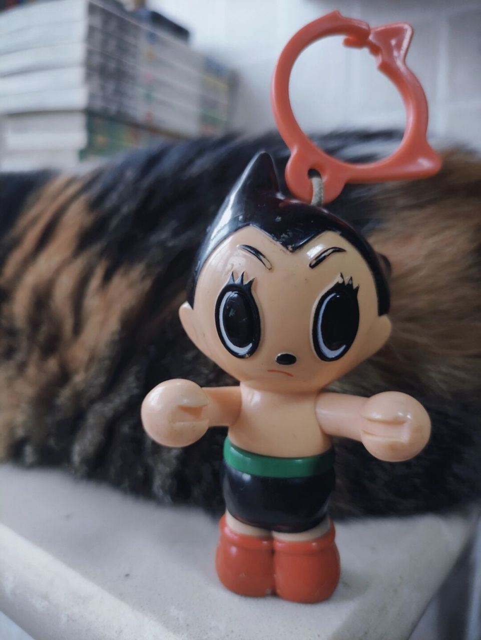 2009年,肯德基推了一款阿童木系列玩具套餐,还是那个百用不厌的套路