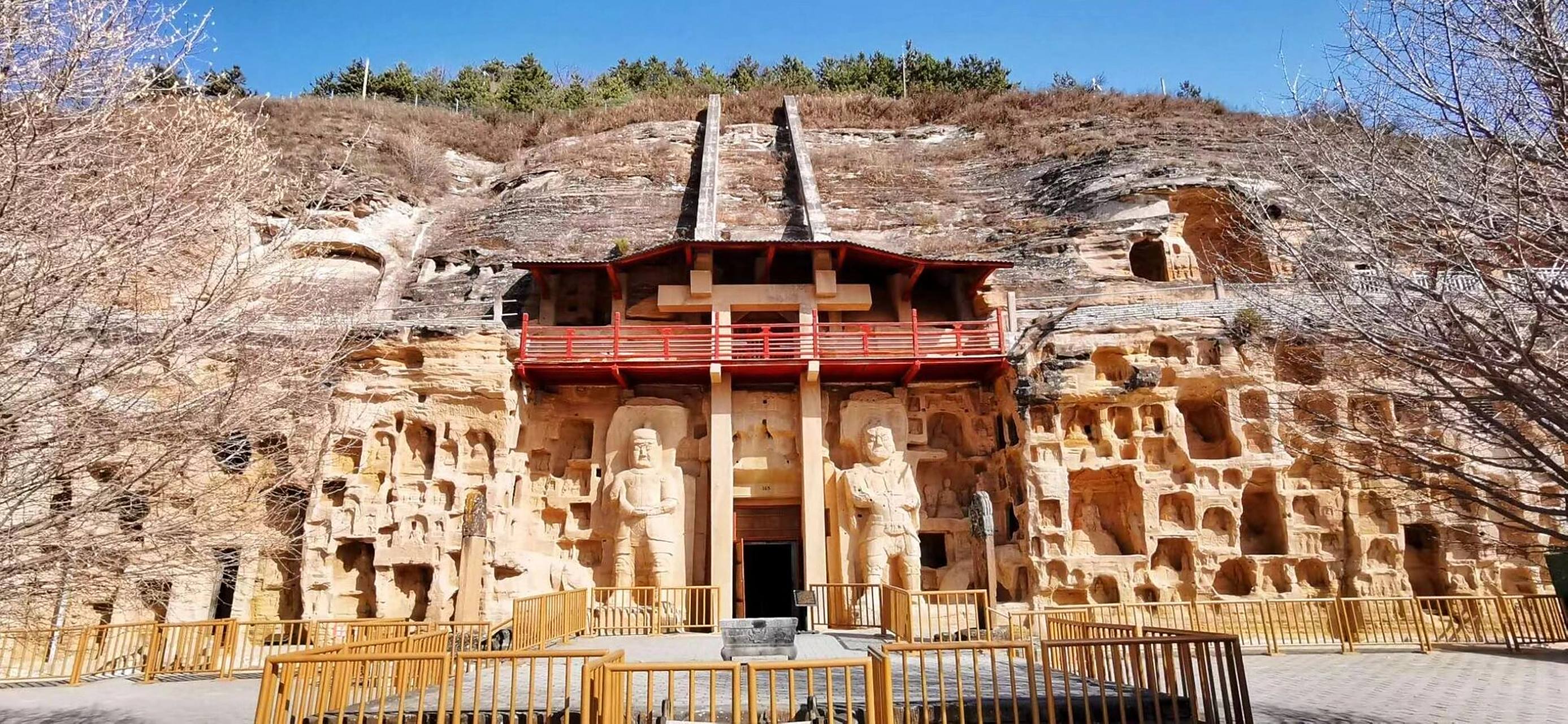 庆阳 北石窟寺 从西安到敦煌,去过的第二个石窟寺 我进去的时候是11月