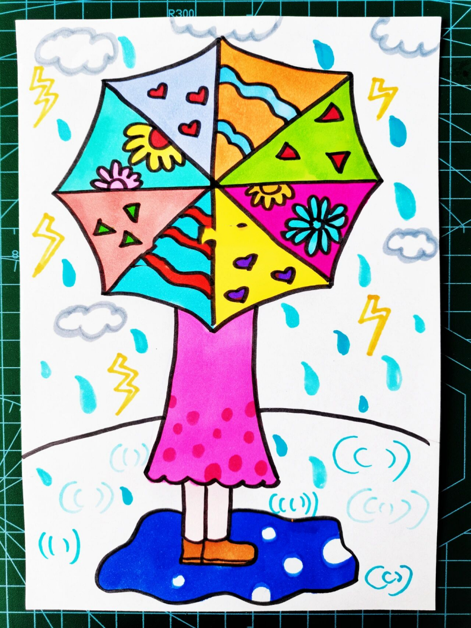 【创意画43】下雨天儿童画/漂亮七彩雨伞  《七彩雨伞7915》