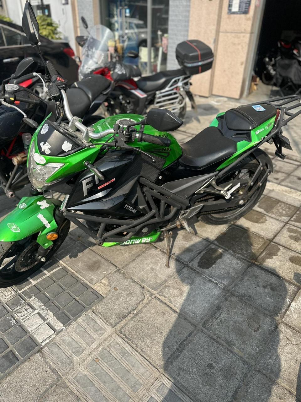 永源350 双缸水冷 颜值与实力并存,它是你的梦中情车吗