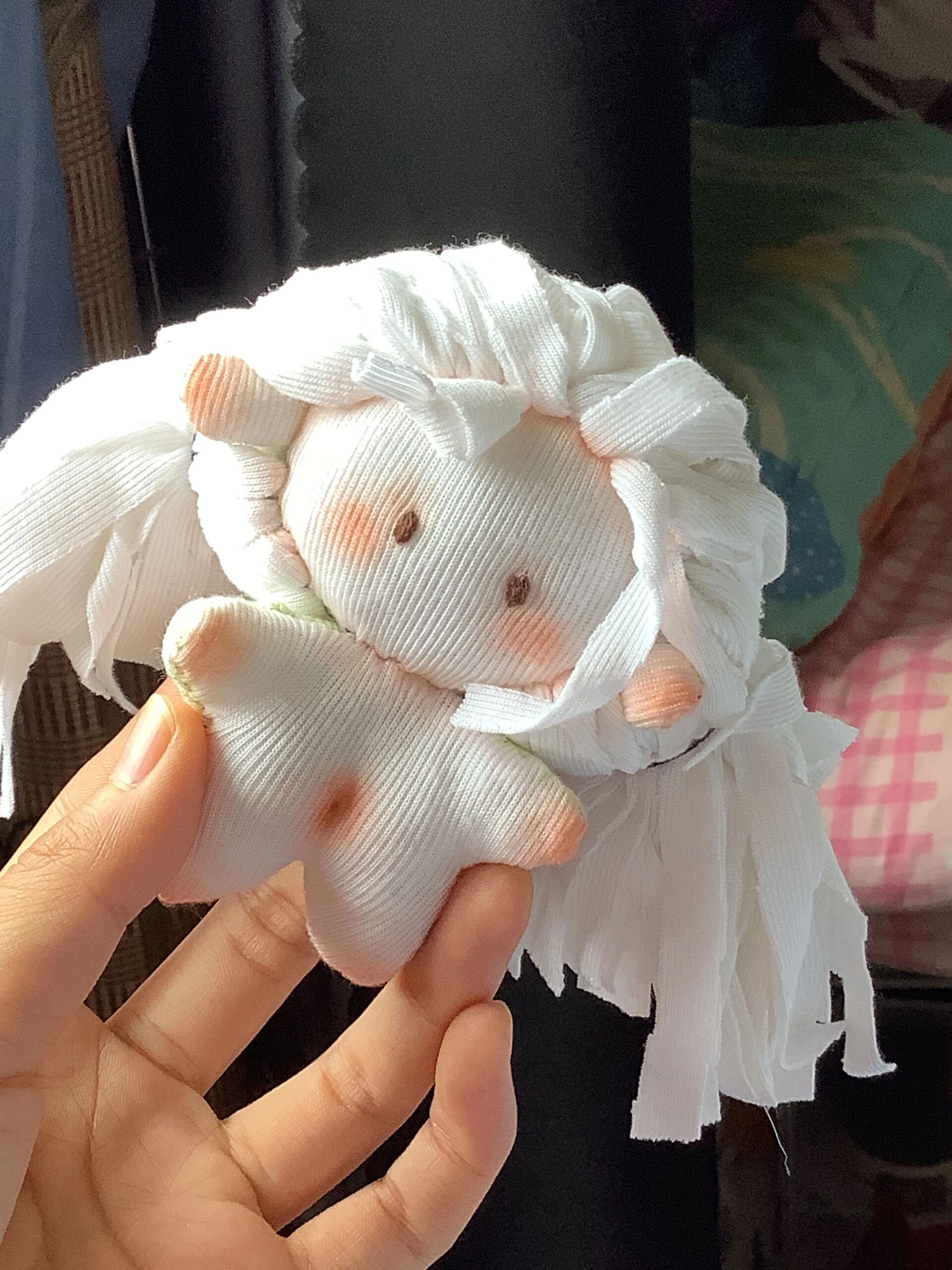 当我用一件旧衣服做了只娃娃