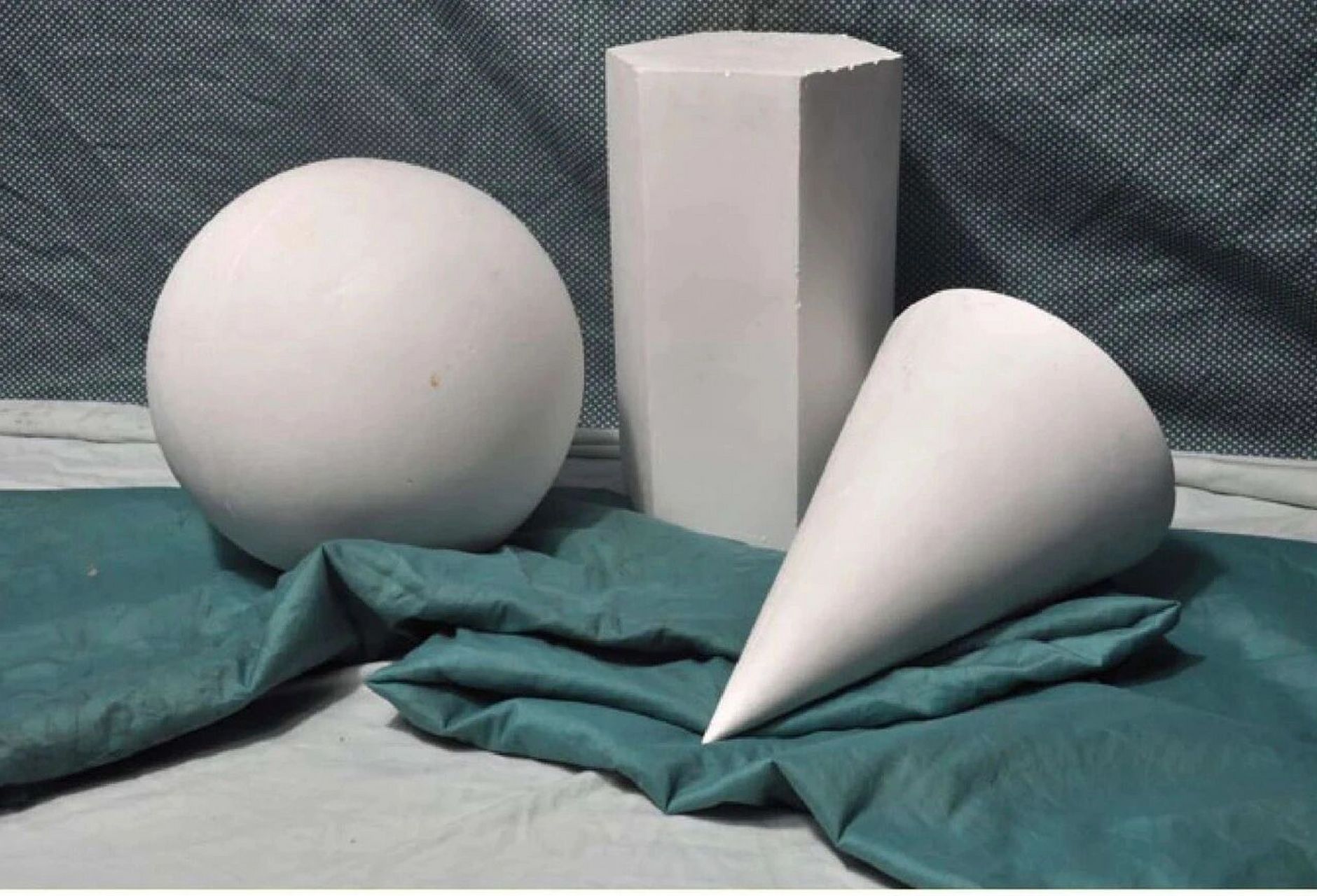 素描几何体写生图片