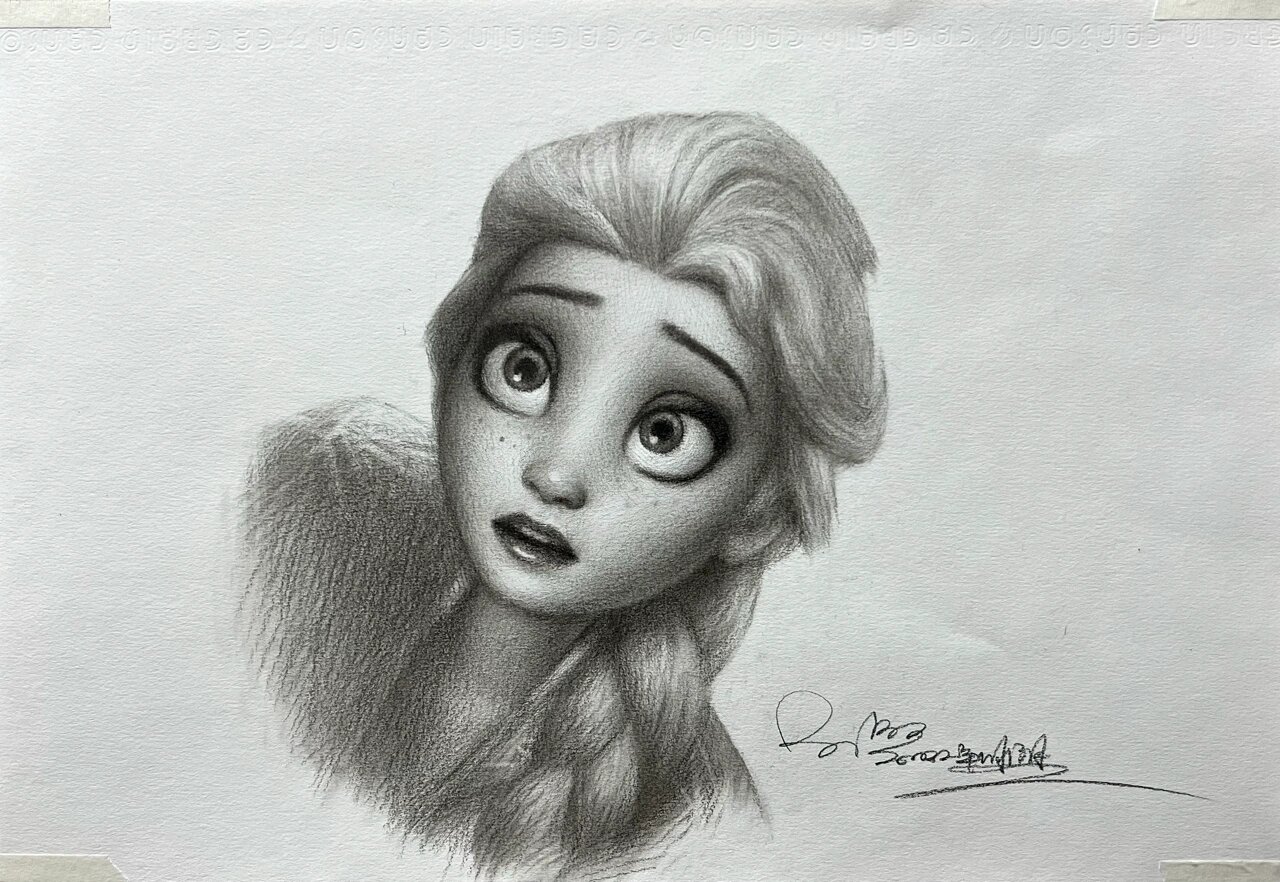 素描作品《冰雪奇缘——艾莎》 材料:炭笔软,中,硬,老人头,樱花,自动