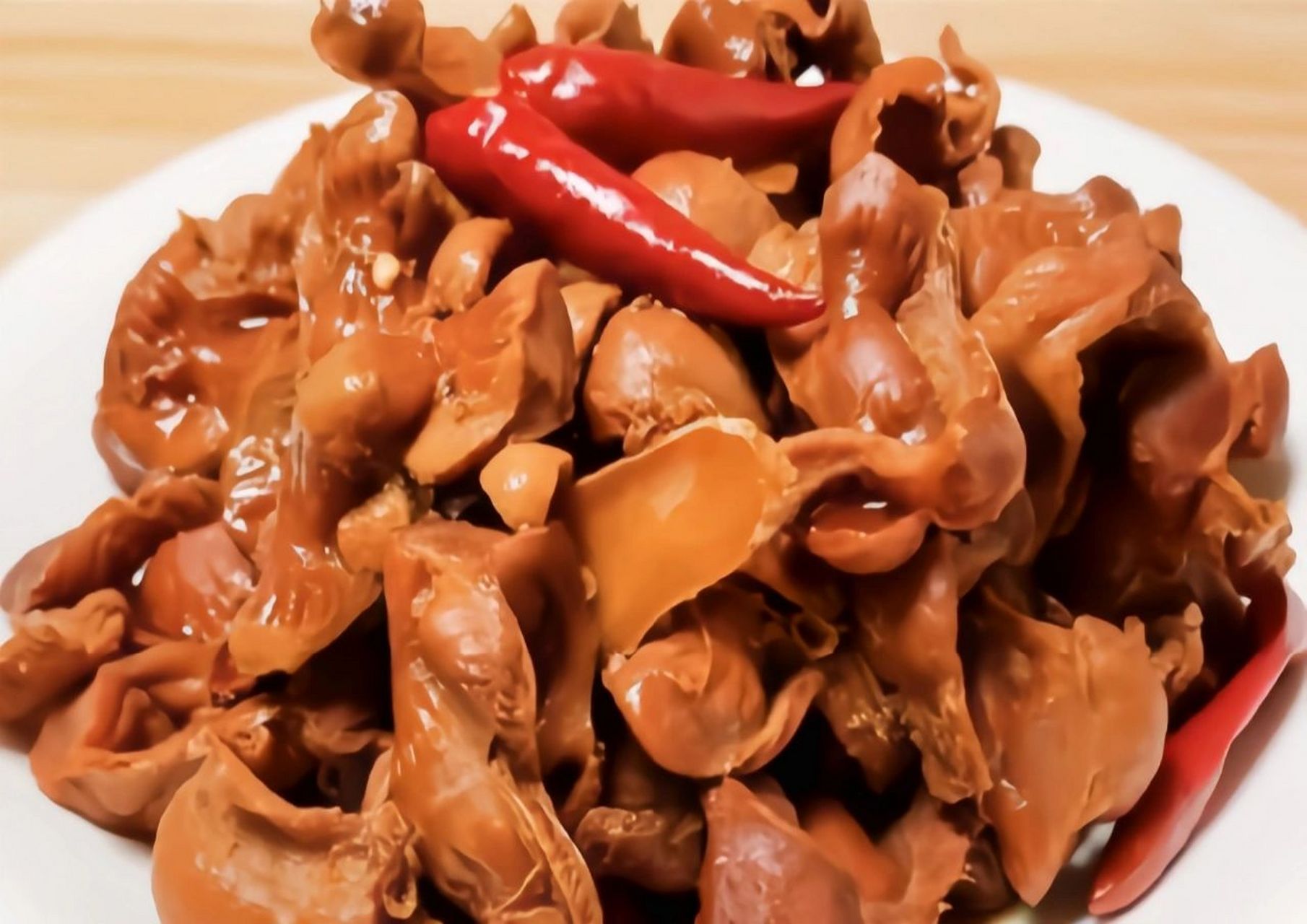 懒人卤鸡胗 ,夏日美食 懒人卤鸡珍 7815材料 鸡胗200克,红尖椒段