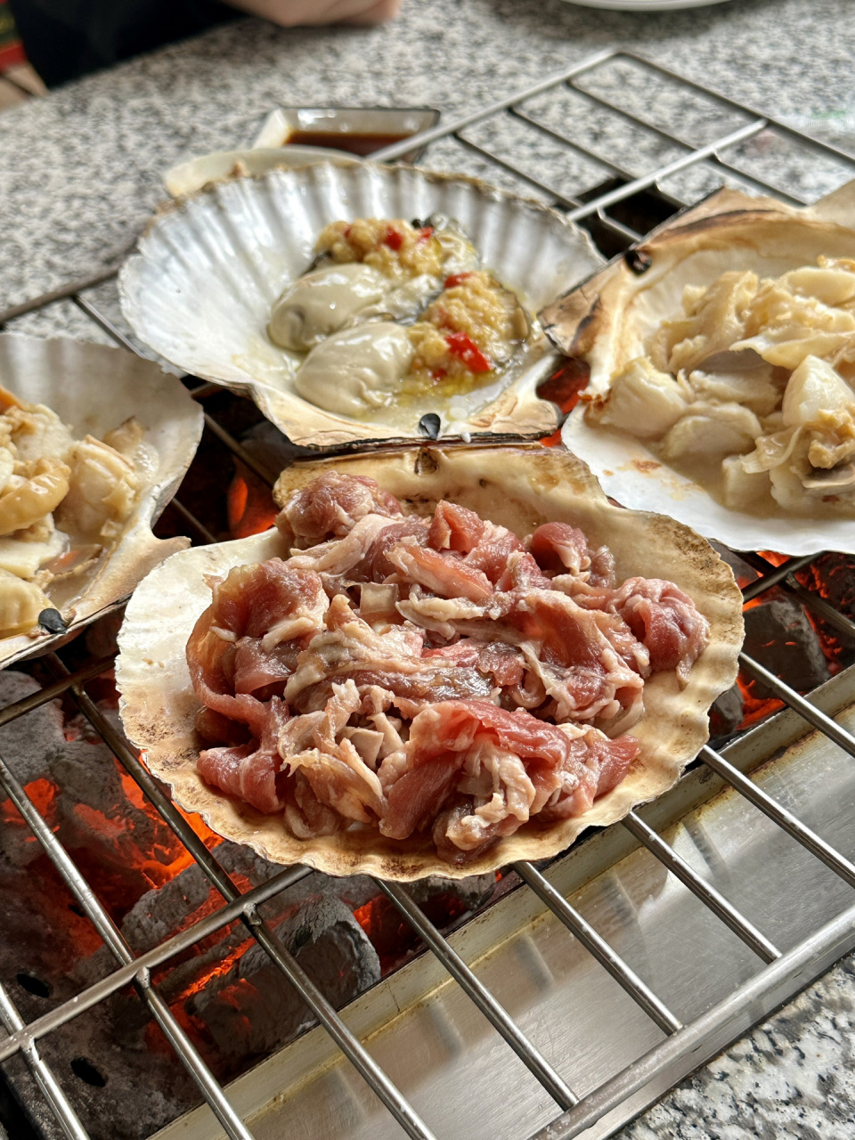 延吉美食探店 震海贝烤贝 都说这是延吉必吃的海鲜 果然名不虚传 不论