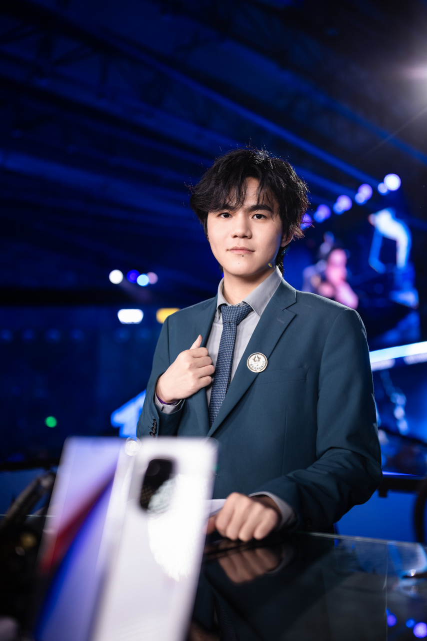 【11/23 estarpro诺言 评论席返图91 】  言少强,我投降  estar