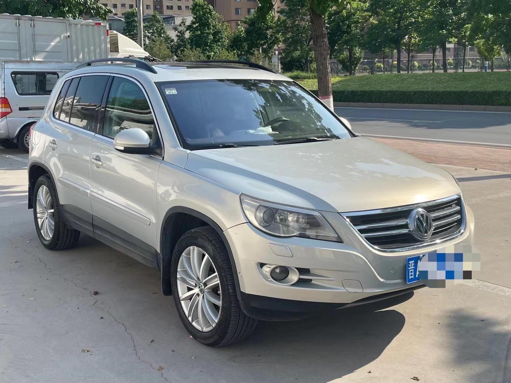 2010年进口大众途威 途观2.0t豪华.