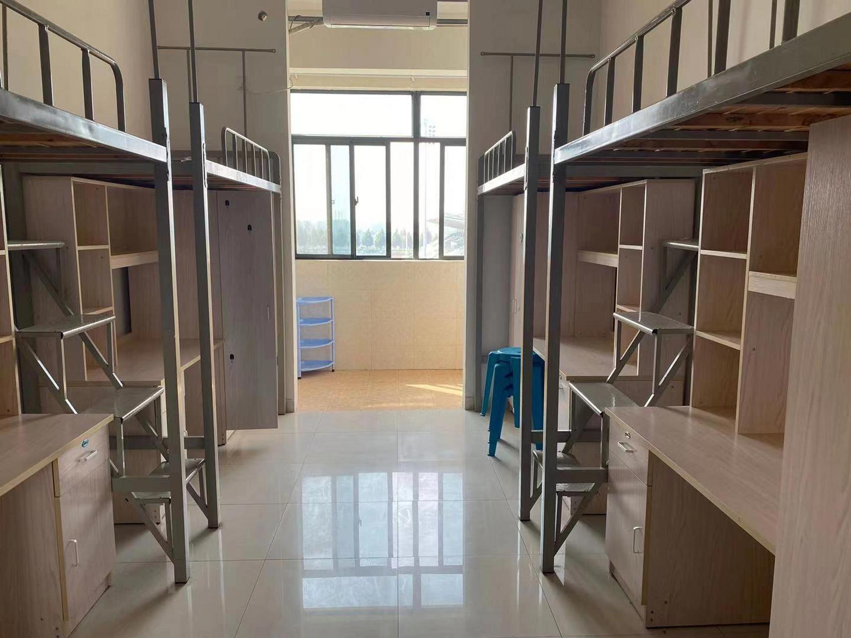 安徽科技学院 学弟学妹都好重视宿舍环境,应学弟学妹好奇心,我找来了