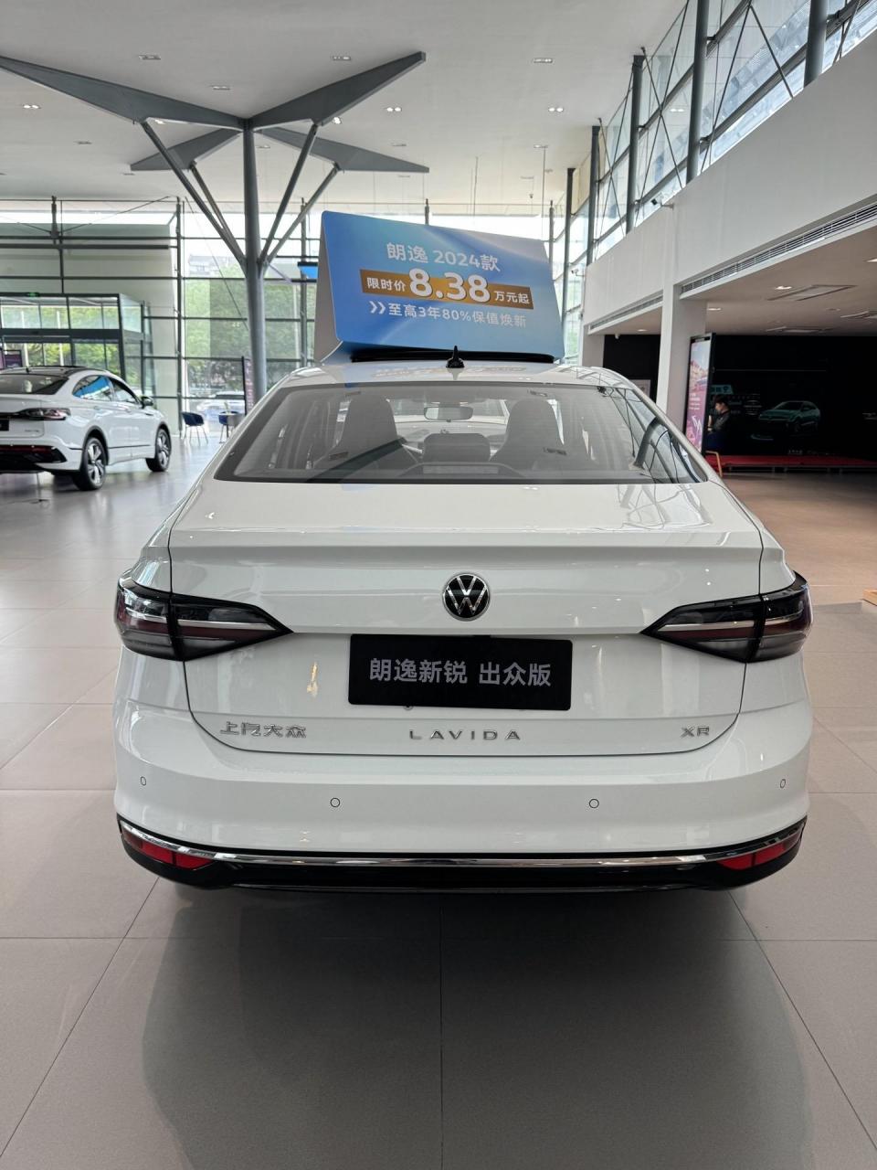大众朗逸新锐新愿版8.2万近期车.分期落地7.8万 新逸版全款落地7.