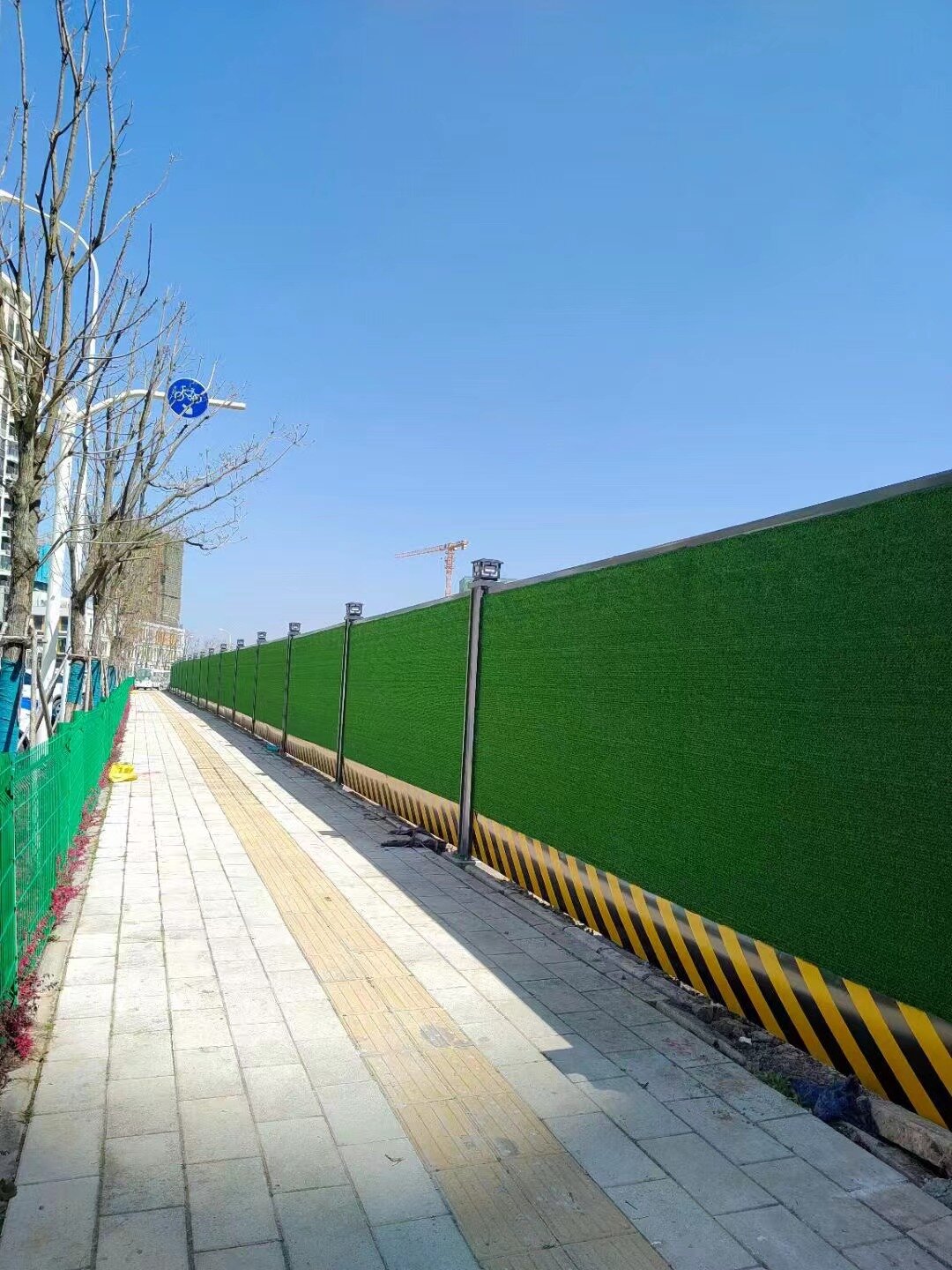 施工围挡,铁皮围挡工地围挡4米高一米多少钱 工地围挡的价格因材料