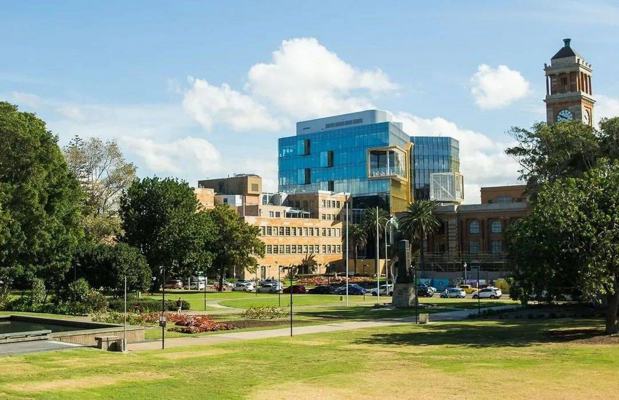 澳洲纽卡斯尔大学 9696纽卡斯尔大学 澳大利亚公立综合性研究型