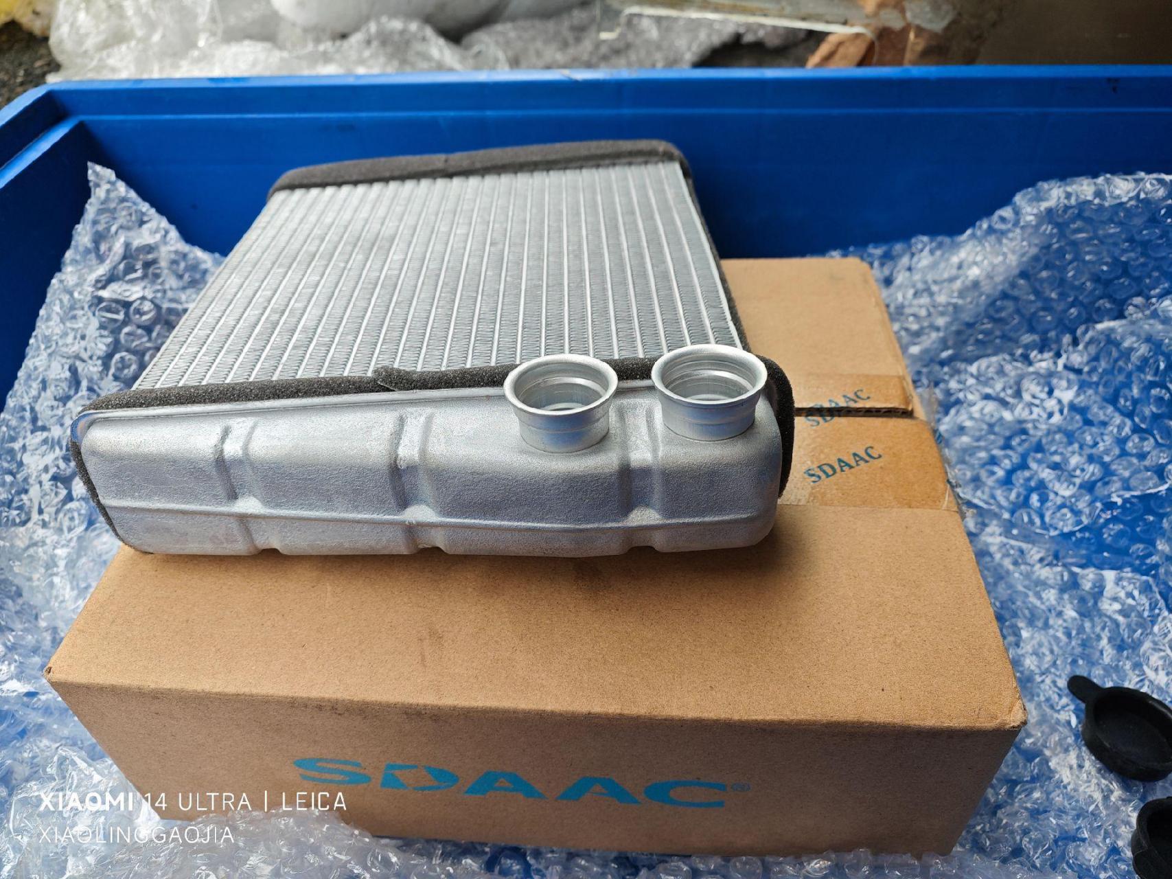 途安速腾开迪尚酷高尔夫eos帕萨特迈腾暖风水箱热交换器1k0 819 031 d